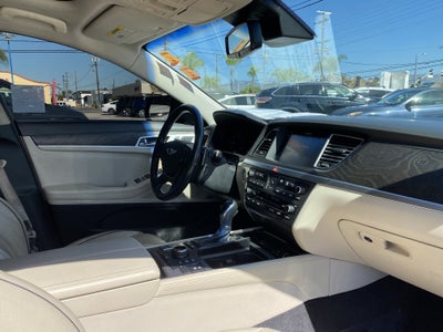 2016 Hyundai Genesis 4DR SDN V6 3.8L RWD