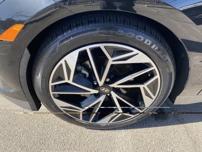 2023 Hyundai IONIQ 6 SEL RWD