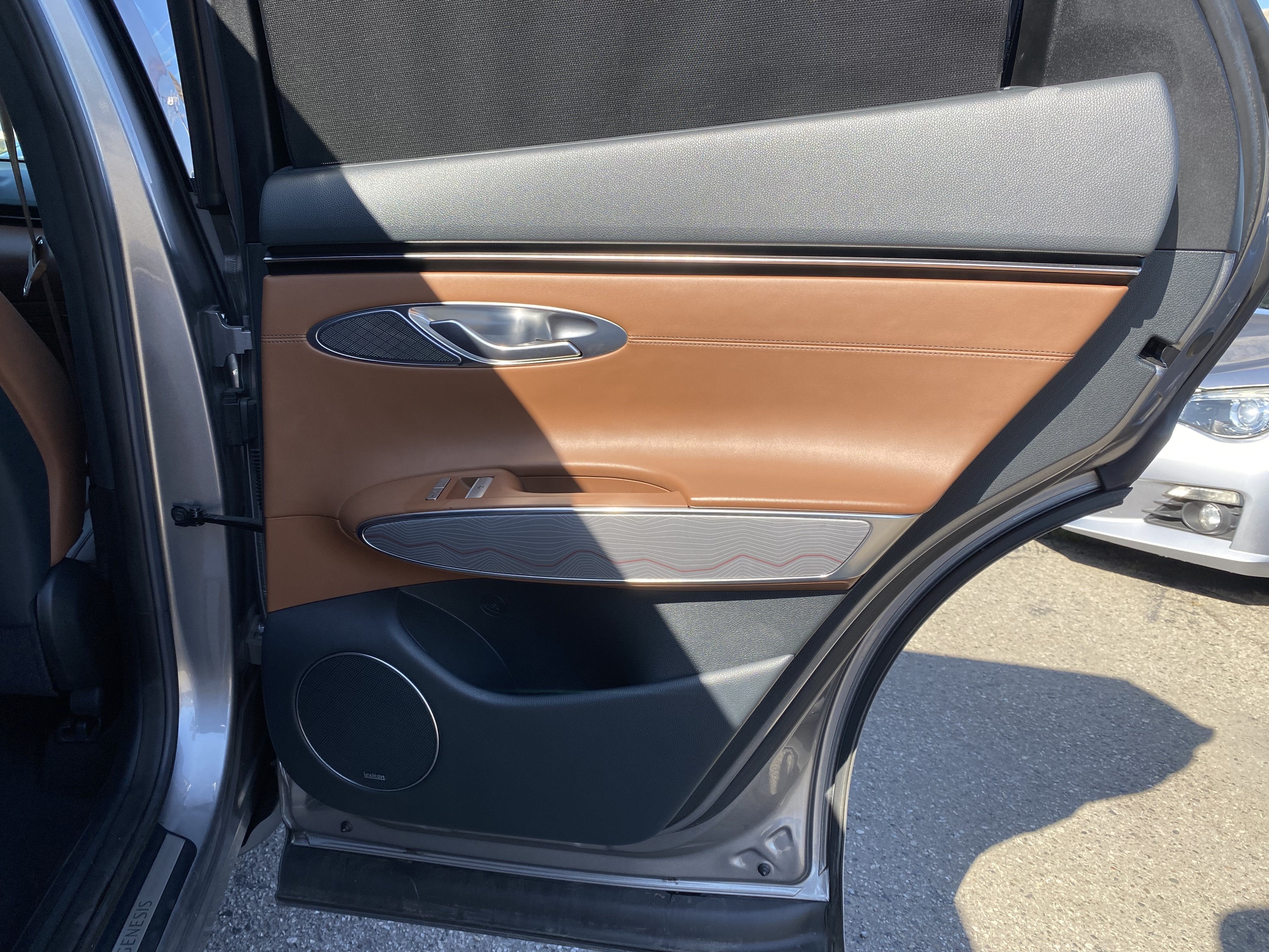 2022 Genesis GV70 2.5T