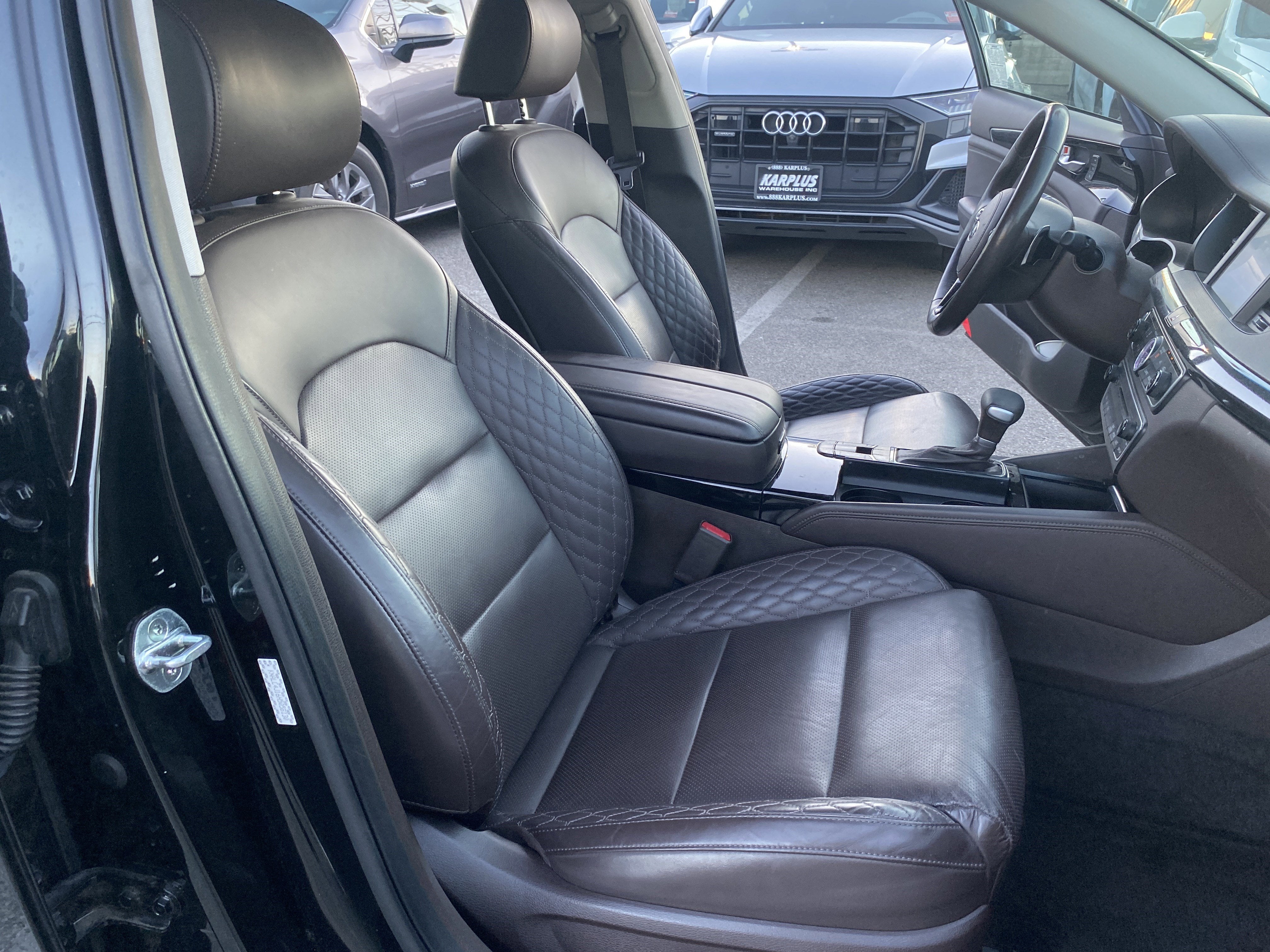 2017 Kia Cadenza Limited