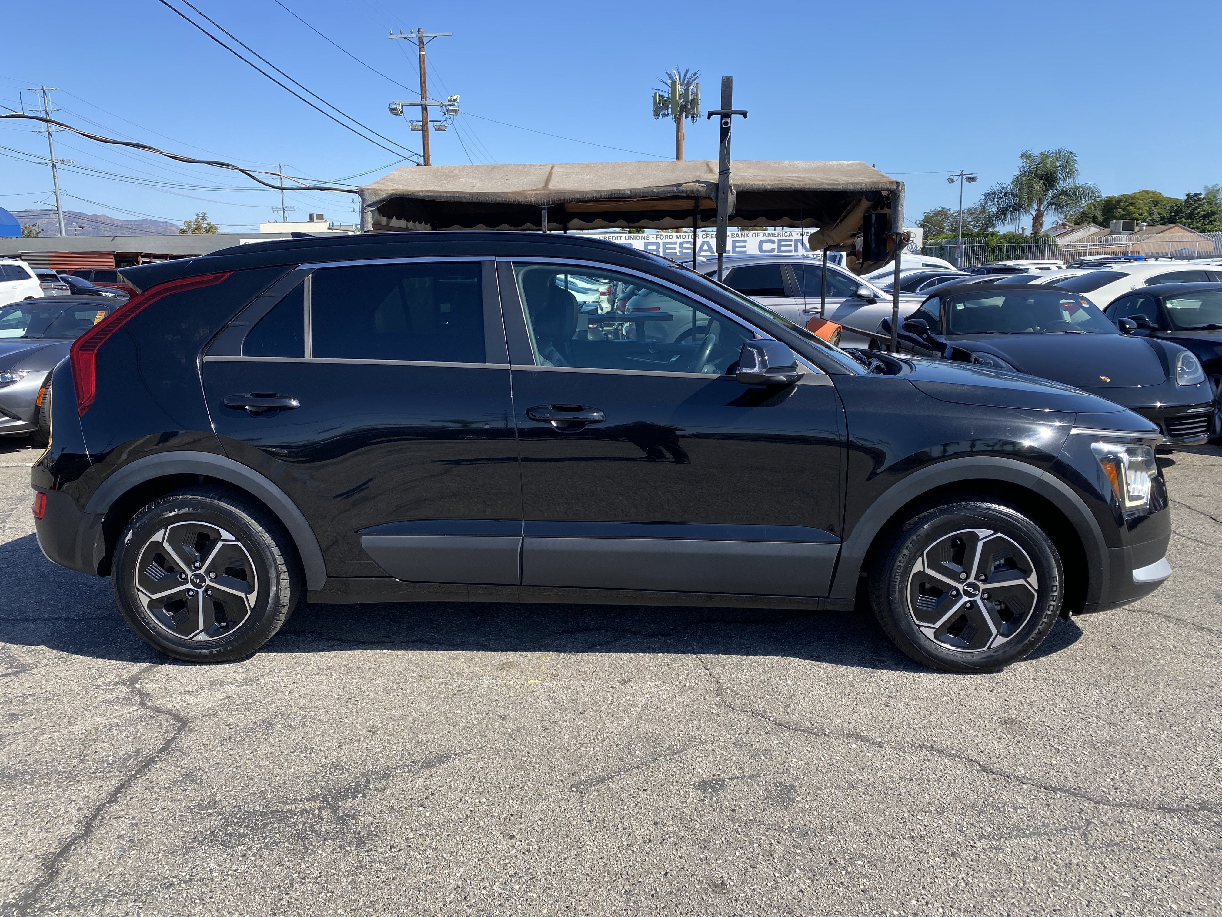 2023 Kia Niro EX