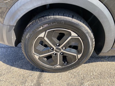 2023 Kia Niro EX
