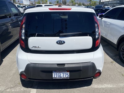 2016 Kia Soul Base