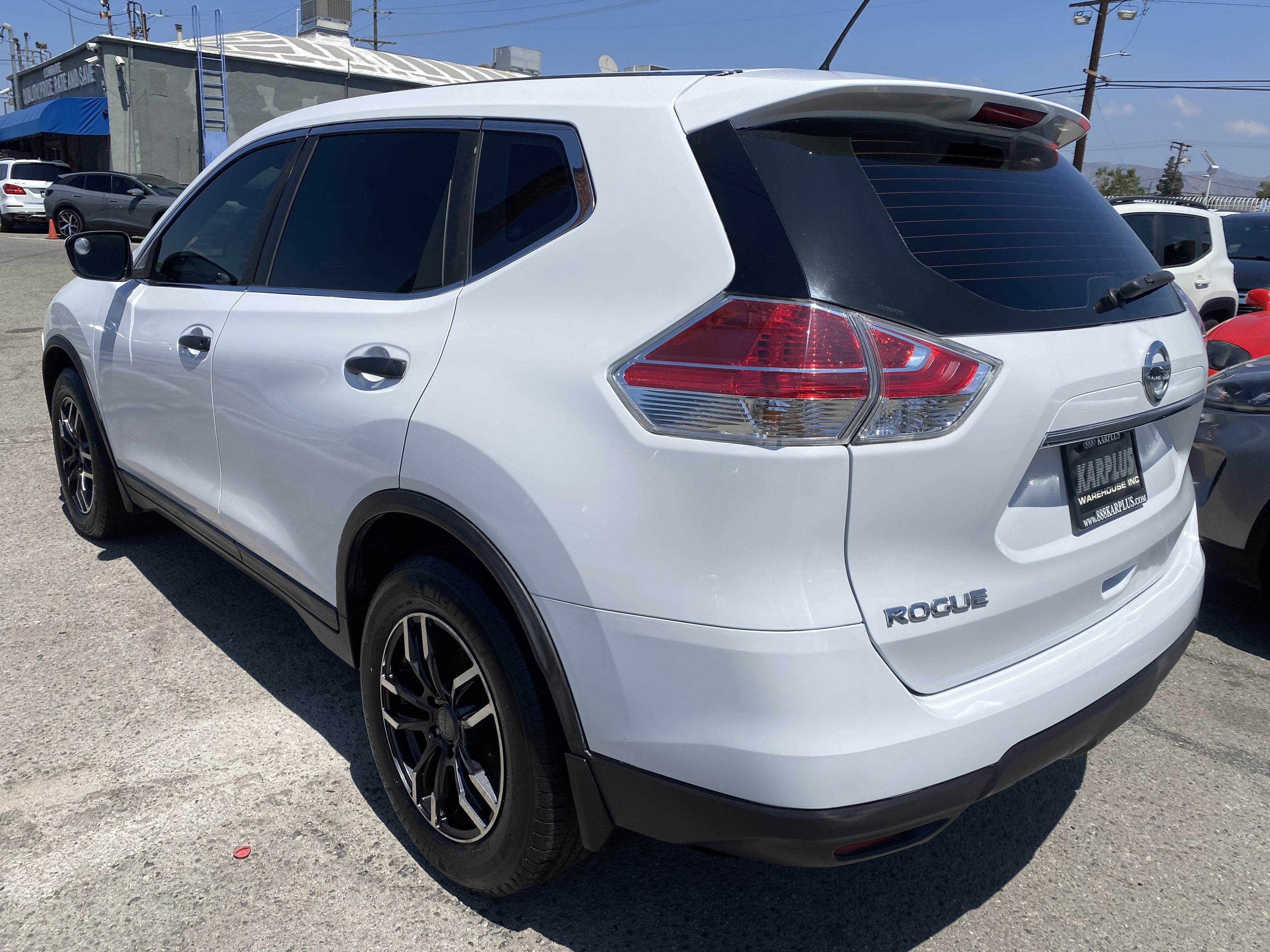2016 Nissan Rogue S
