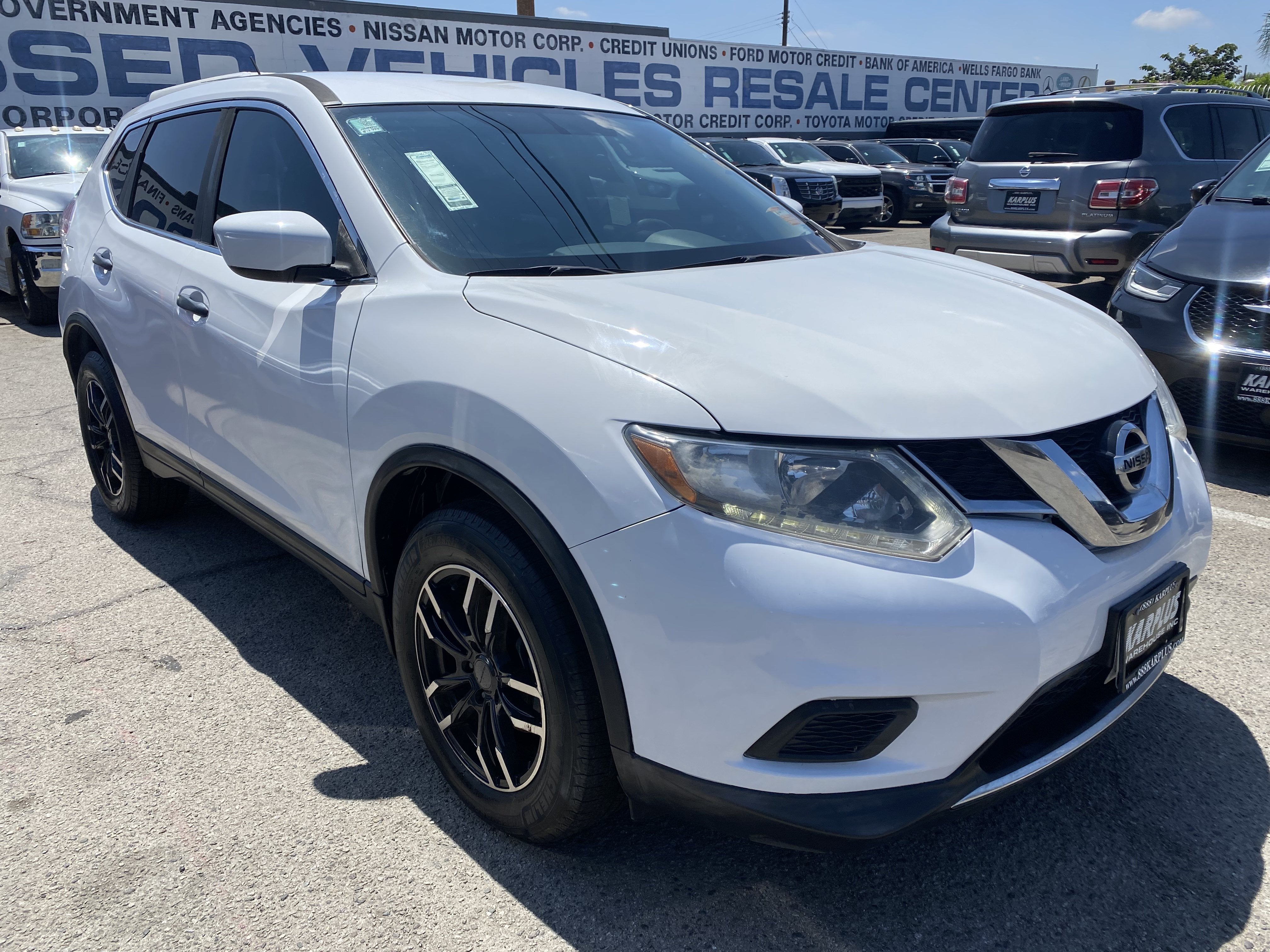 2016 Nissan Rogue S