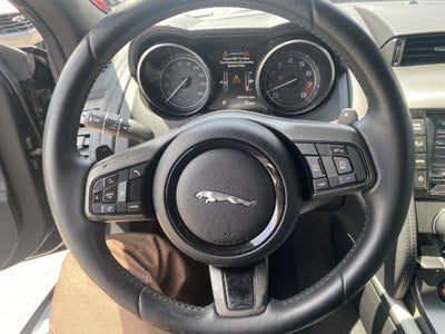 2015 Jaguar F-TYPE V6