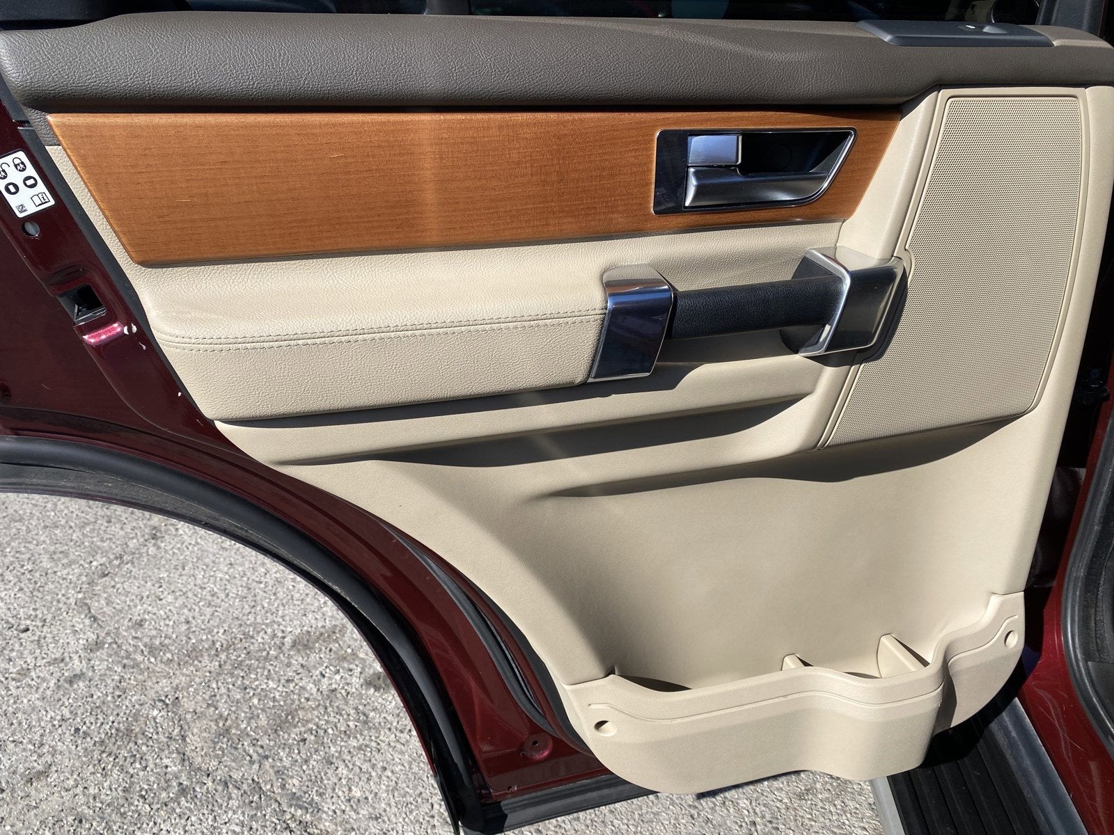 2016 Land Rover LR4 HSE Silver Edition