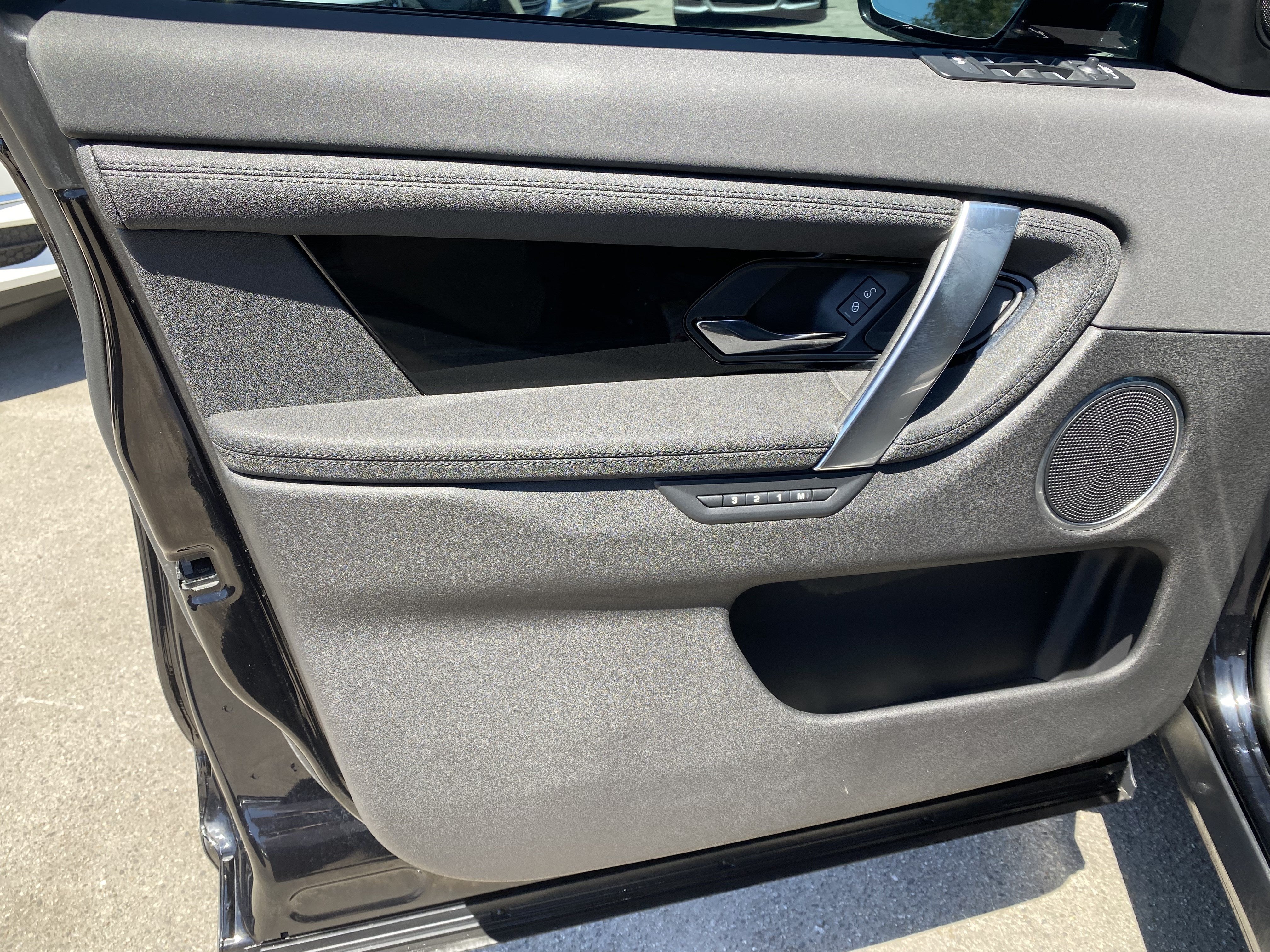 2020 Land Rover Discovery Sport Standard
