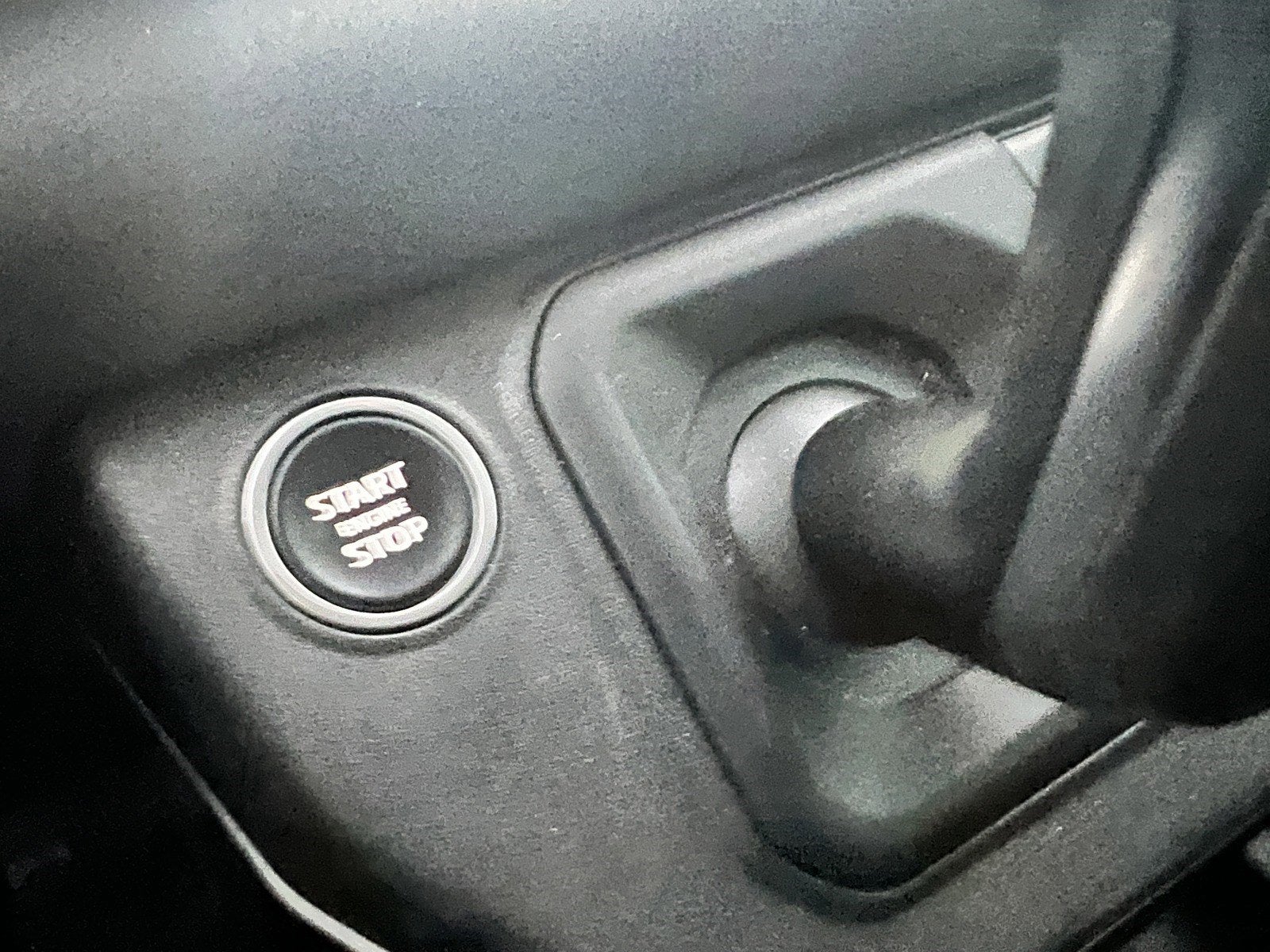 2020 Land Rover Defender S