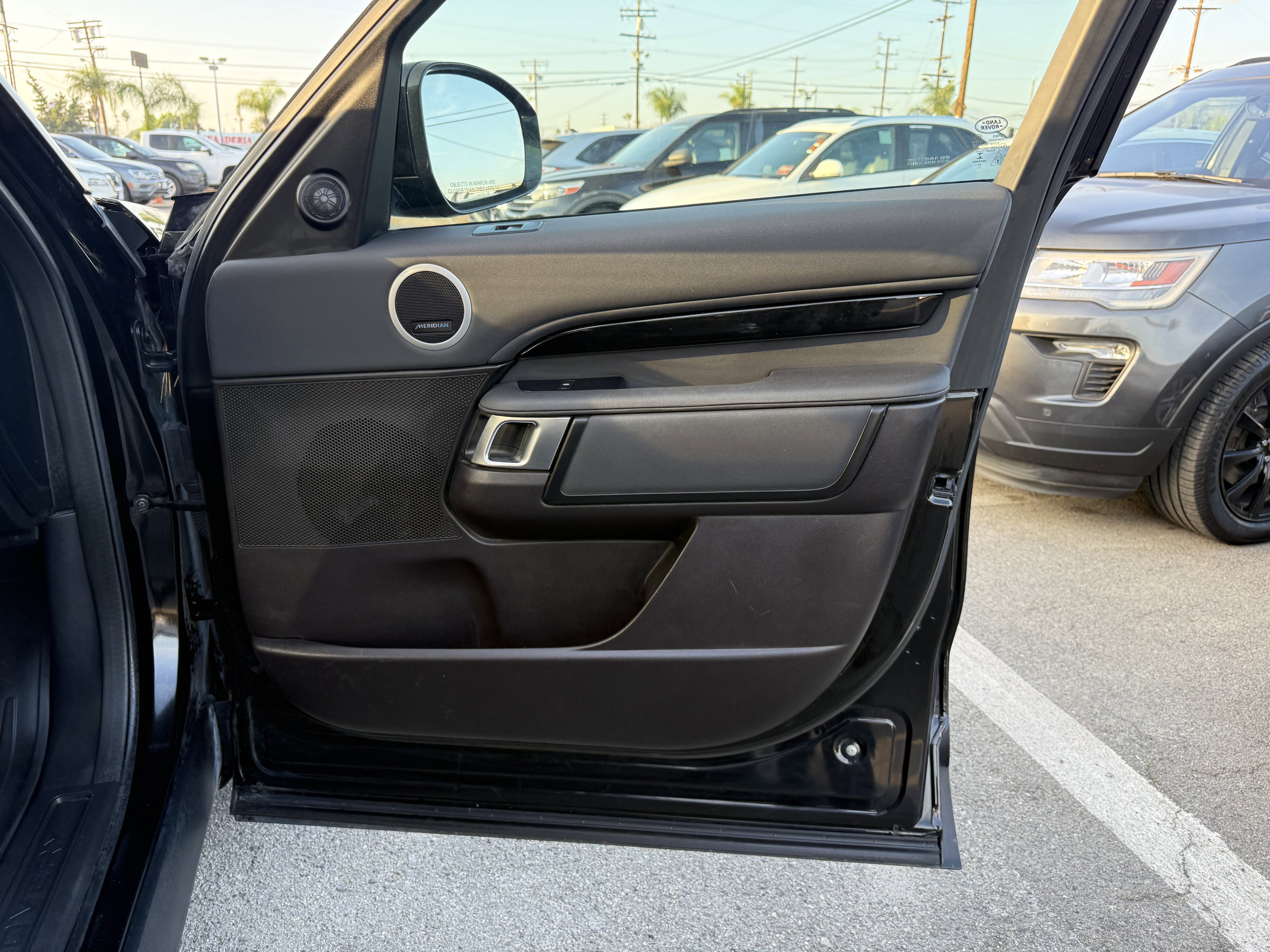 2018 Land Rover Discovery SE