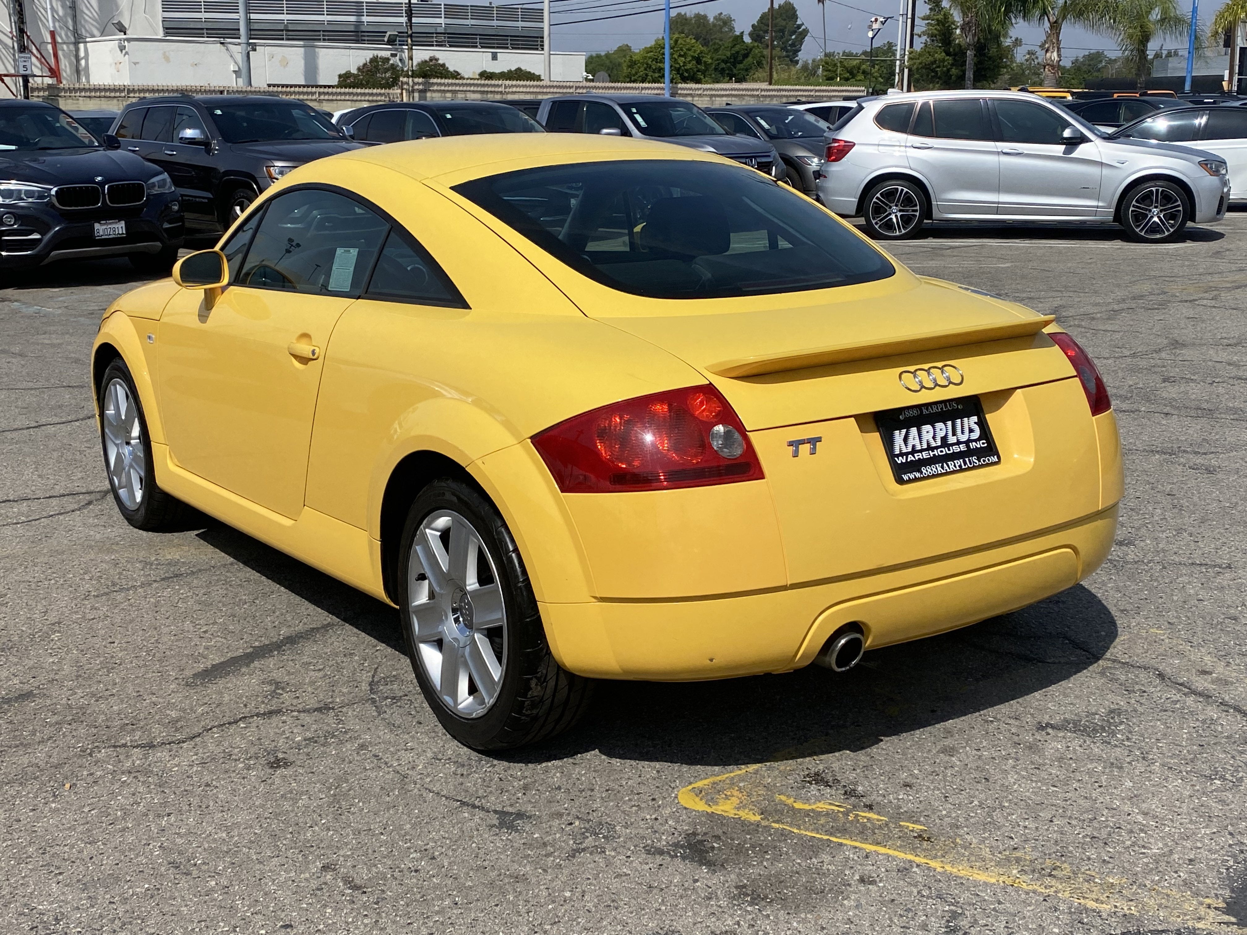 2004 Audi TT 2dr Cpe Auto