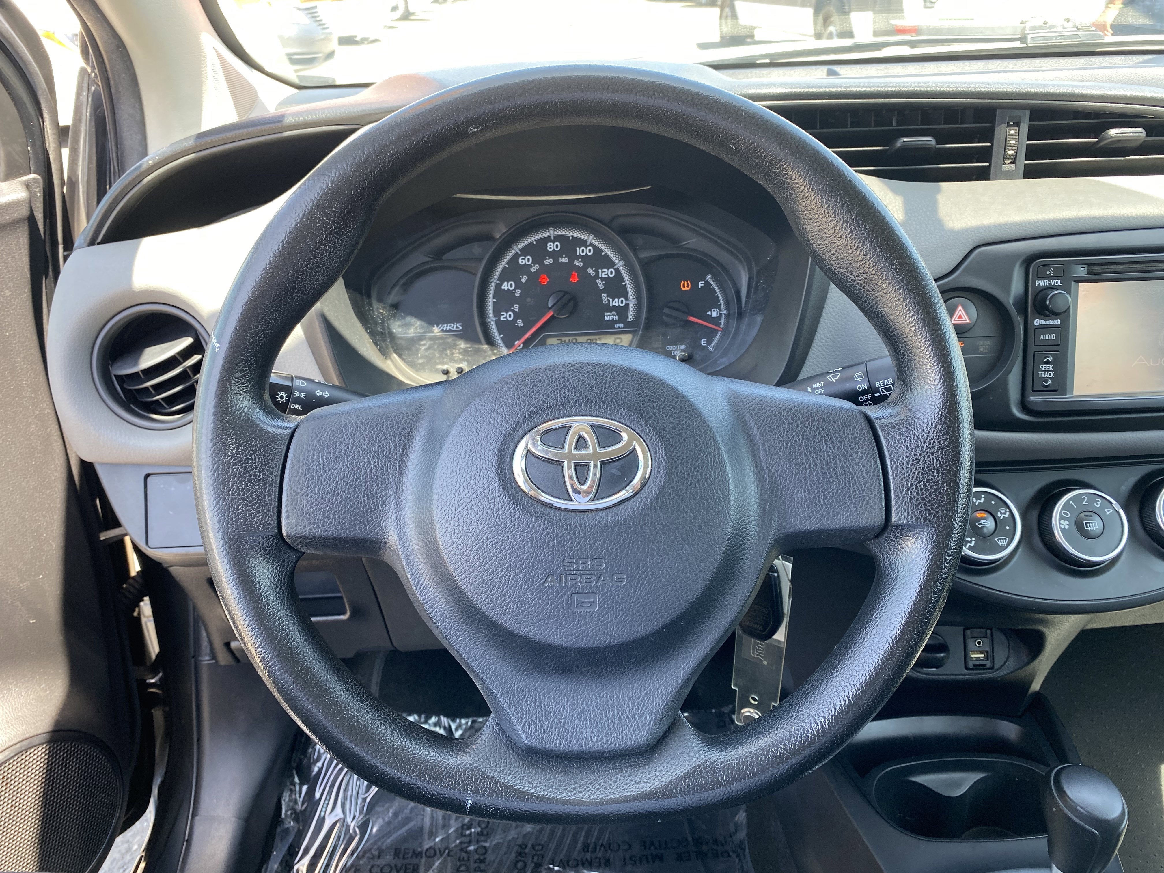 2015 Toyota Yaris L