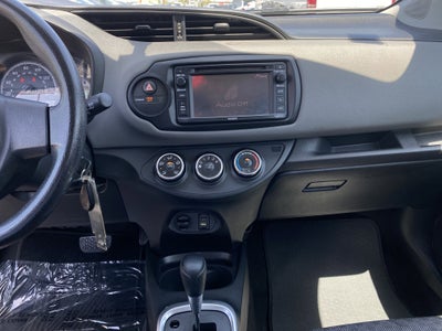2015 Toyota Yaris L