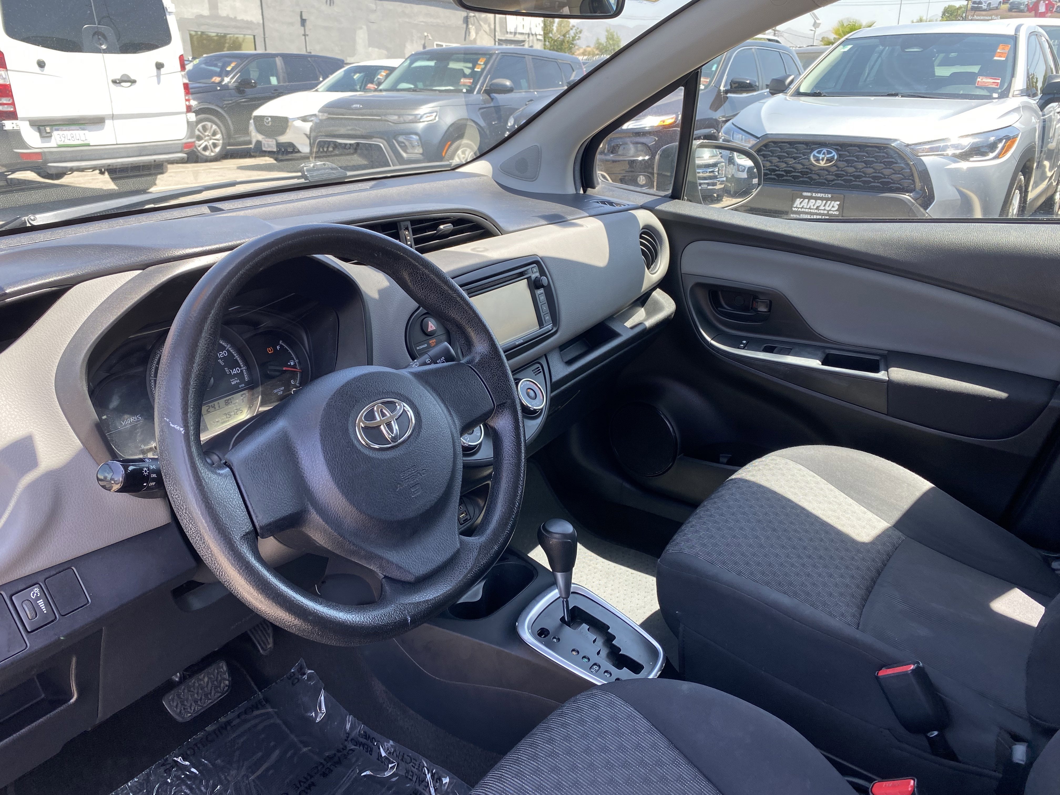 2015 Toyota Yaris L