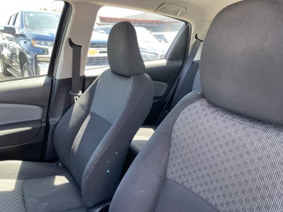 2015 Toyota Yaris L
