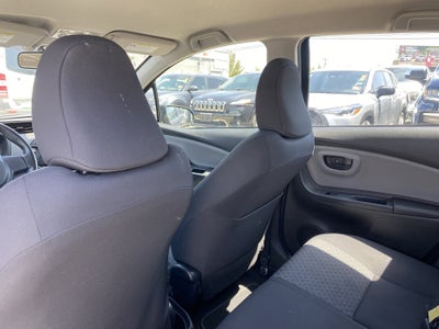 2015 Toyota Yaris L