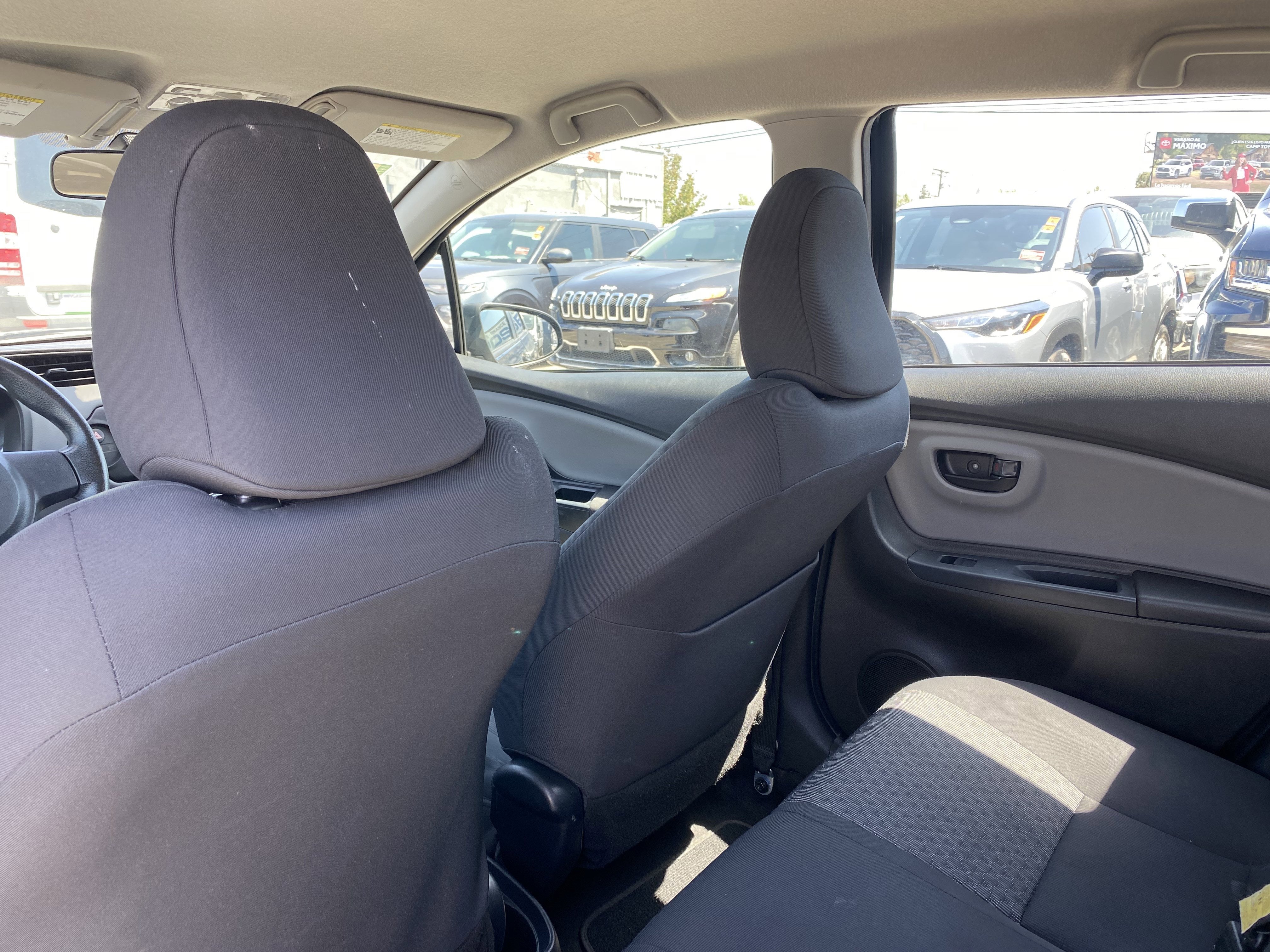 2015 Toyota Yaris L