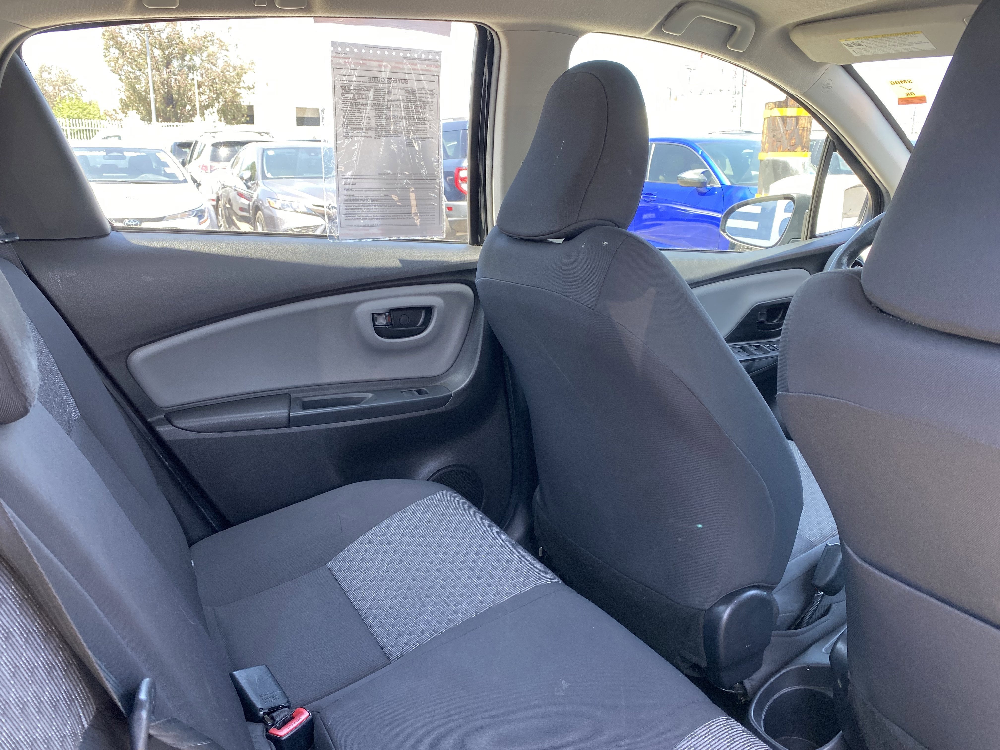 2015 Toyota Yaris L