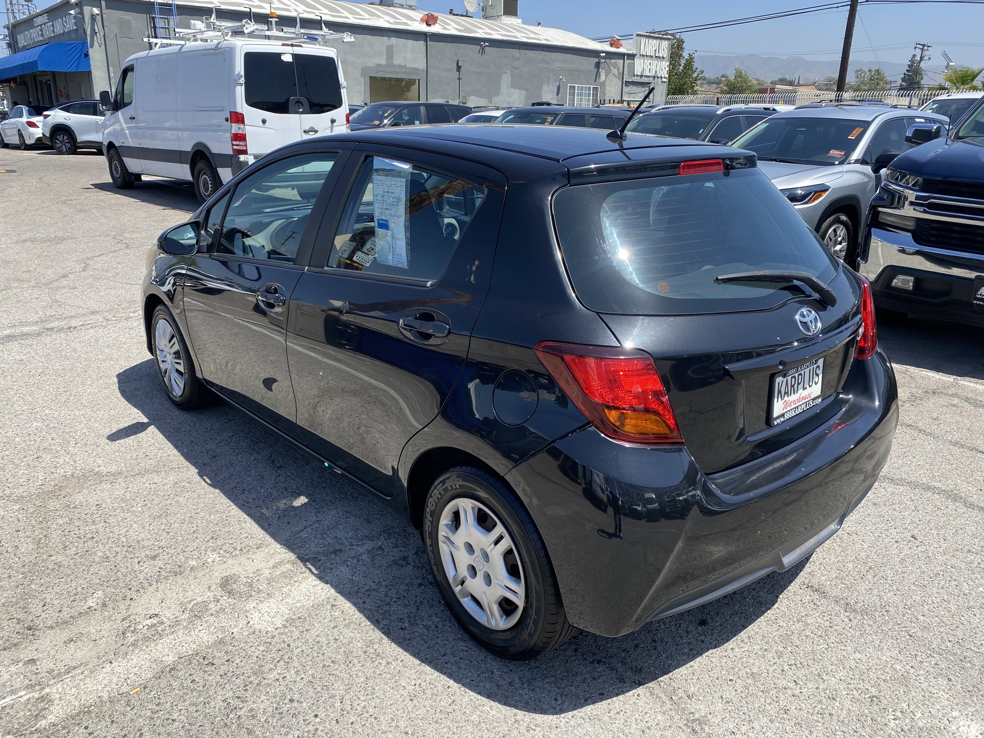 2015 Toyota Yaris L