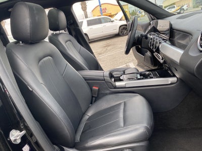 2022 Mercedes-Benz GLB GLB 250