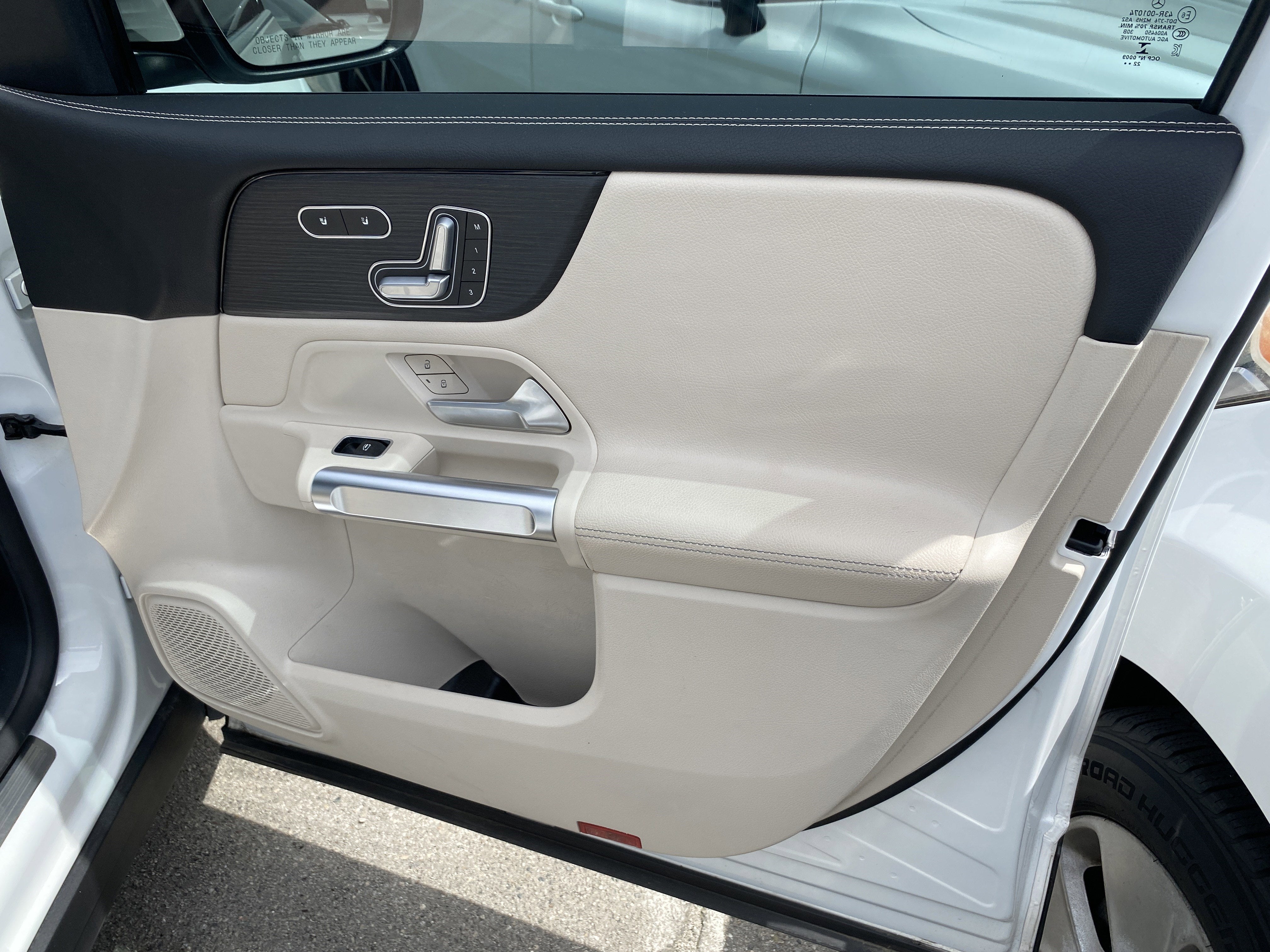 2023 Mercedes-Benz GLB GLB 250