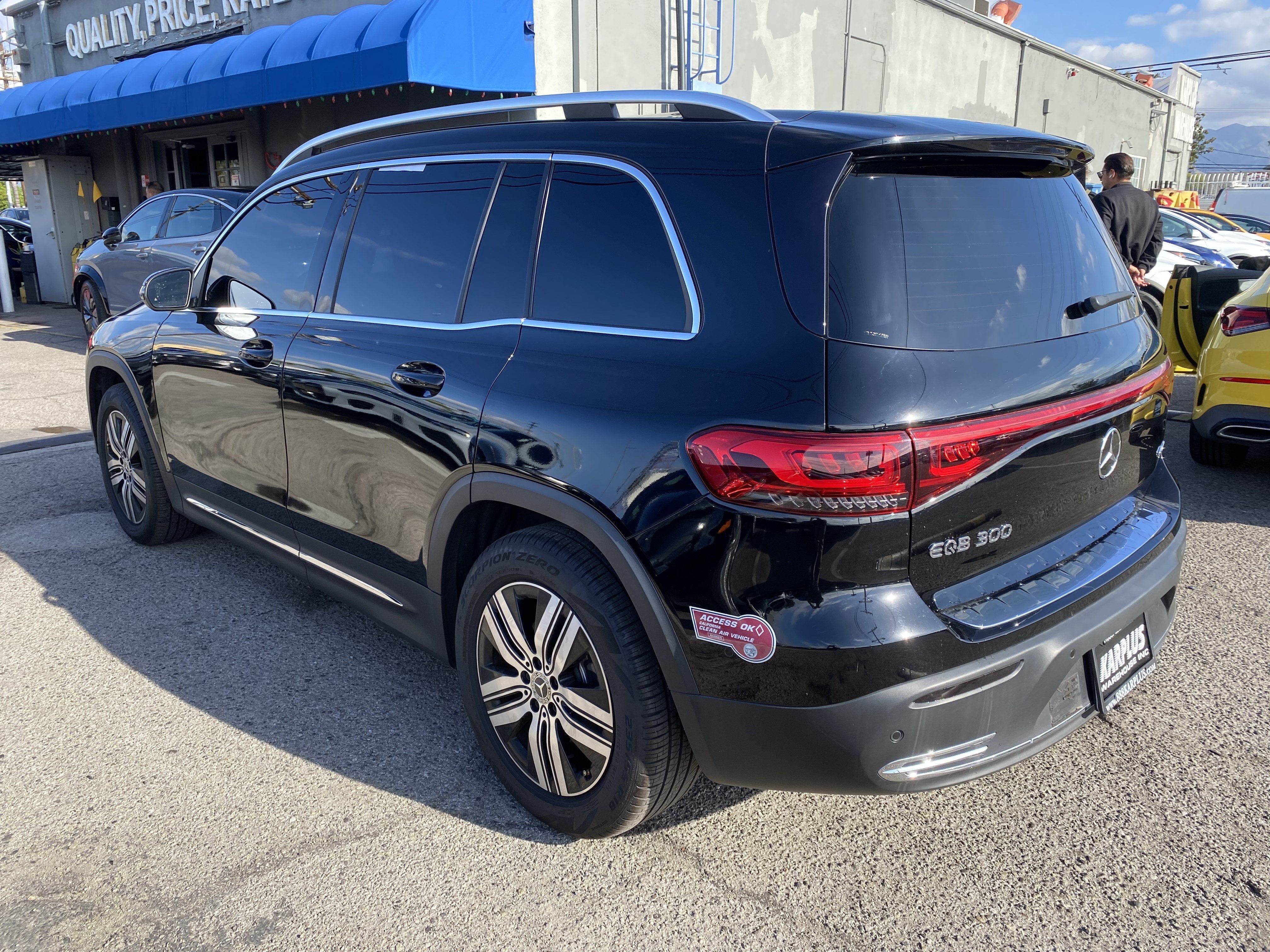 2023 Mercedes-Benz EQB EQB 300 4MATIC® SUV