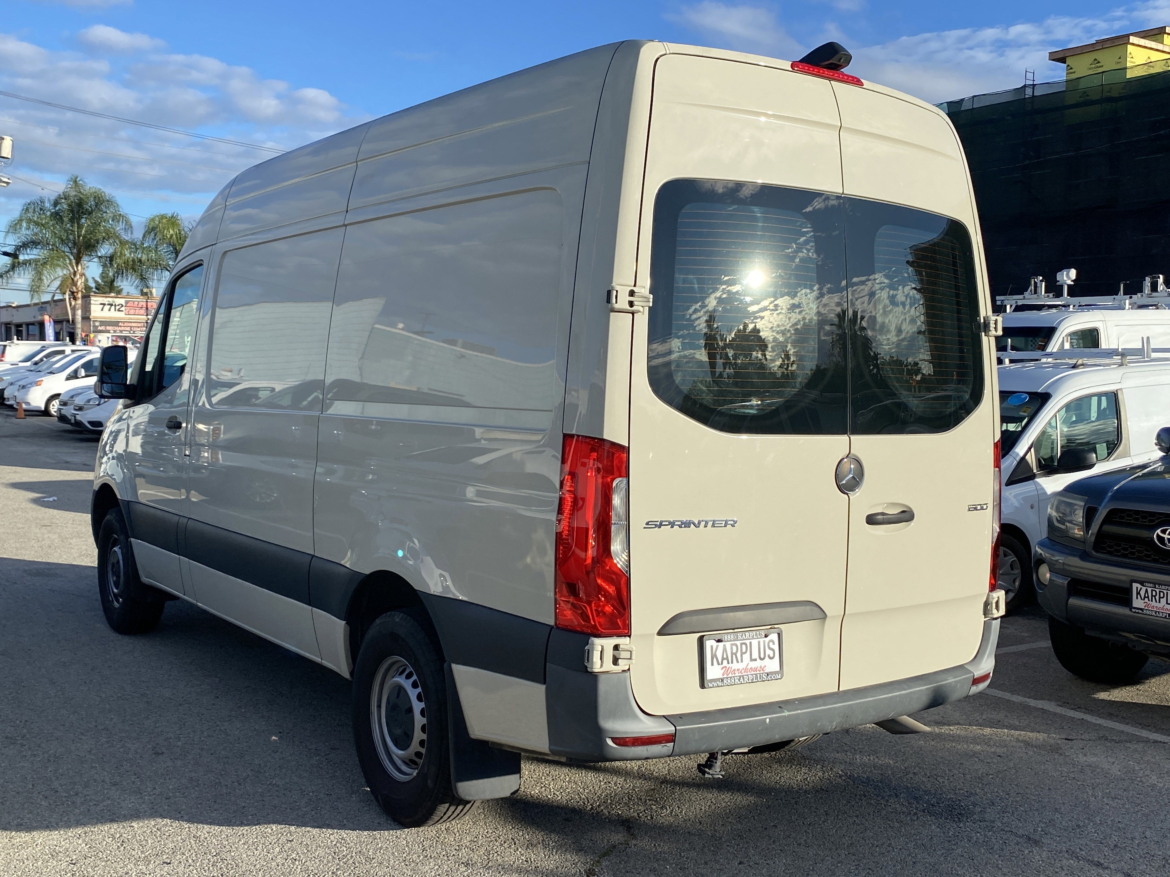 2022 Mercedes-Benz Sprinter Cargo Van 1500 Standard Roof I4 144" RWD