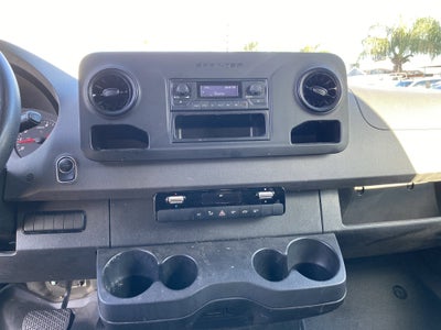 2022 Mercedes-Benz Sprinter Cargo Van 1500 Standard Roof I4 144" RWD