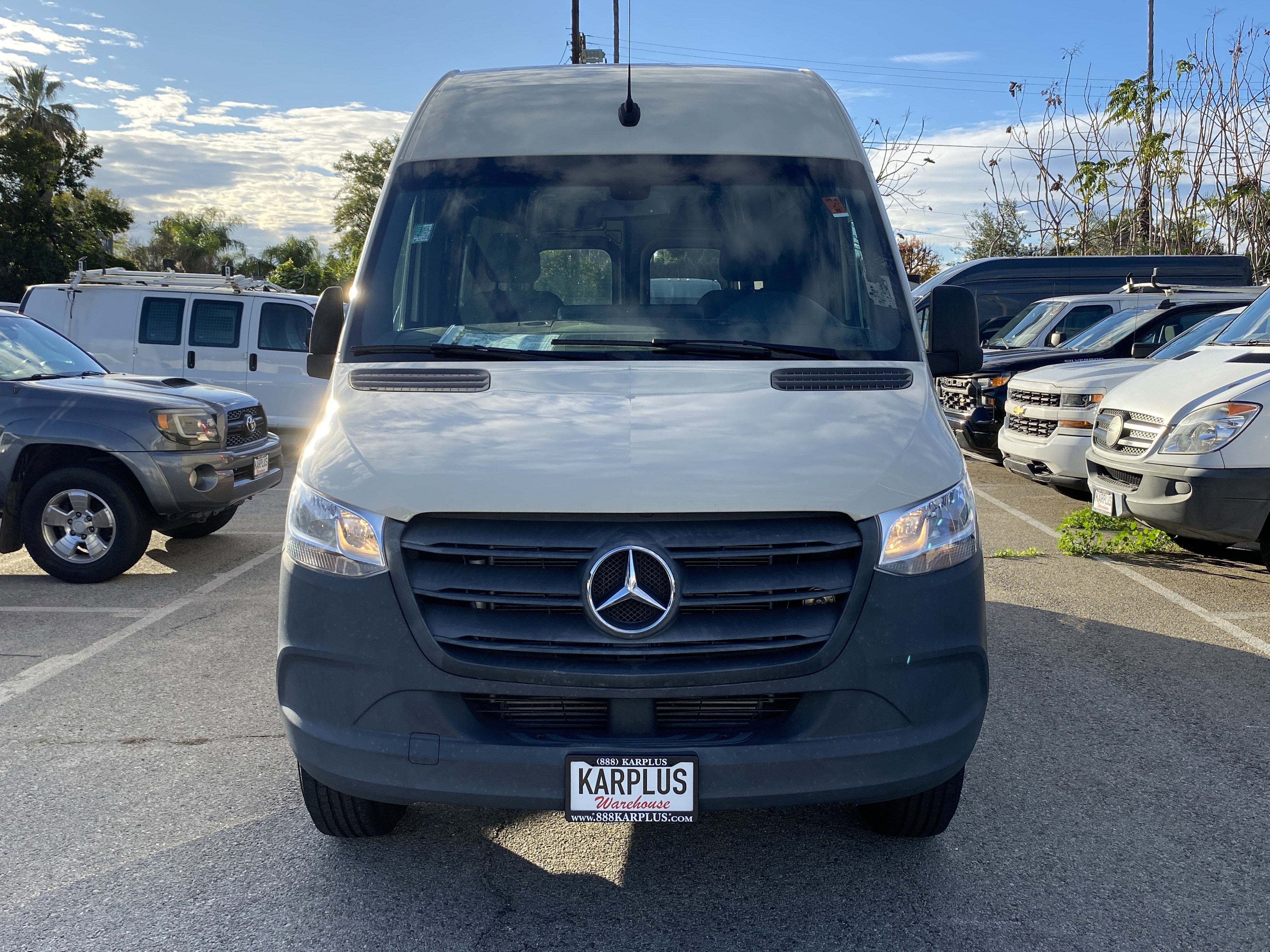 2022 Mercedes-Benz Sprinter Cargo Van 1500 Standard Roof I4 144" RWD