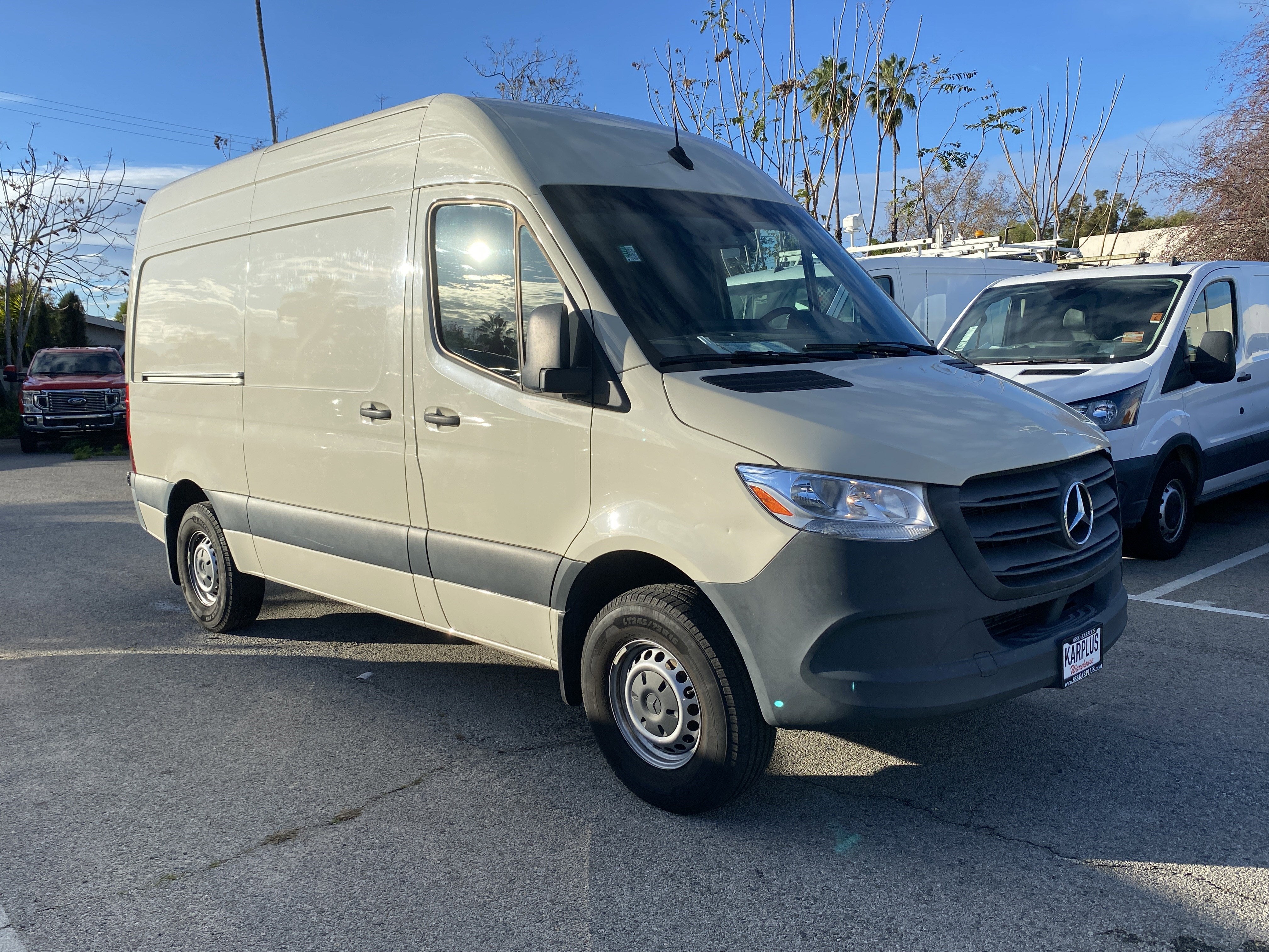 2022 Mercedes-Benz Sprinter Cargo Van 1500 Standard Roof I4 144" RWD
