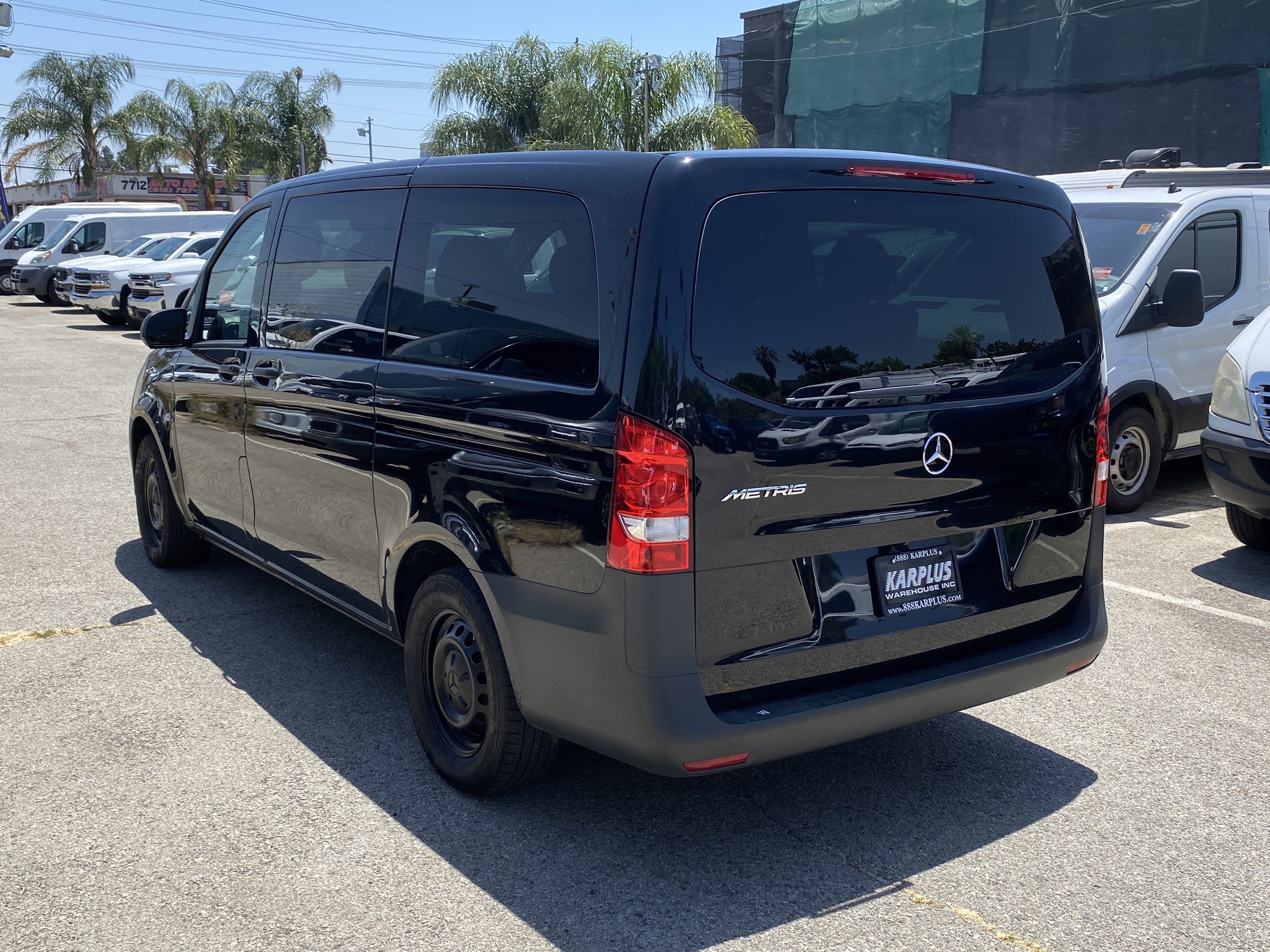 2023 Mercedes-Benz Metris Passenger Van Standard Roof 126" Wheelbase
