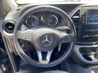 2023 Mercedes-Benz Metris Passenger Van Standard Roof 126" Wheelbase