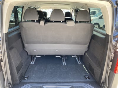 2023 Mercedes-Benz Metris Passenger Van Standard Roof 126" Wheelbase