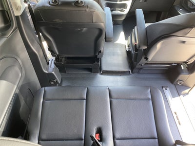 2023 Mercedes-Benz Metris Passenger Van Standard Roof 126" Wheelbase