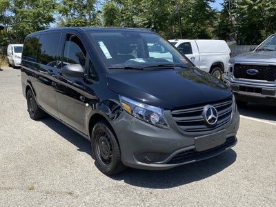 2023 Mercedes-Benz Metris Passenger Van Standard Roof 126" Wheelbase