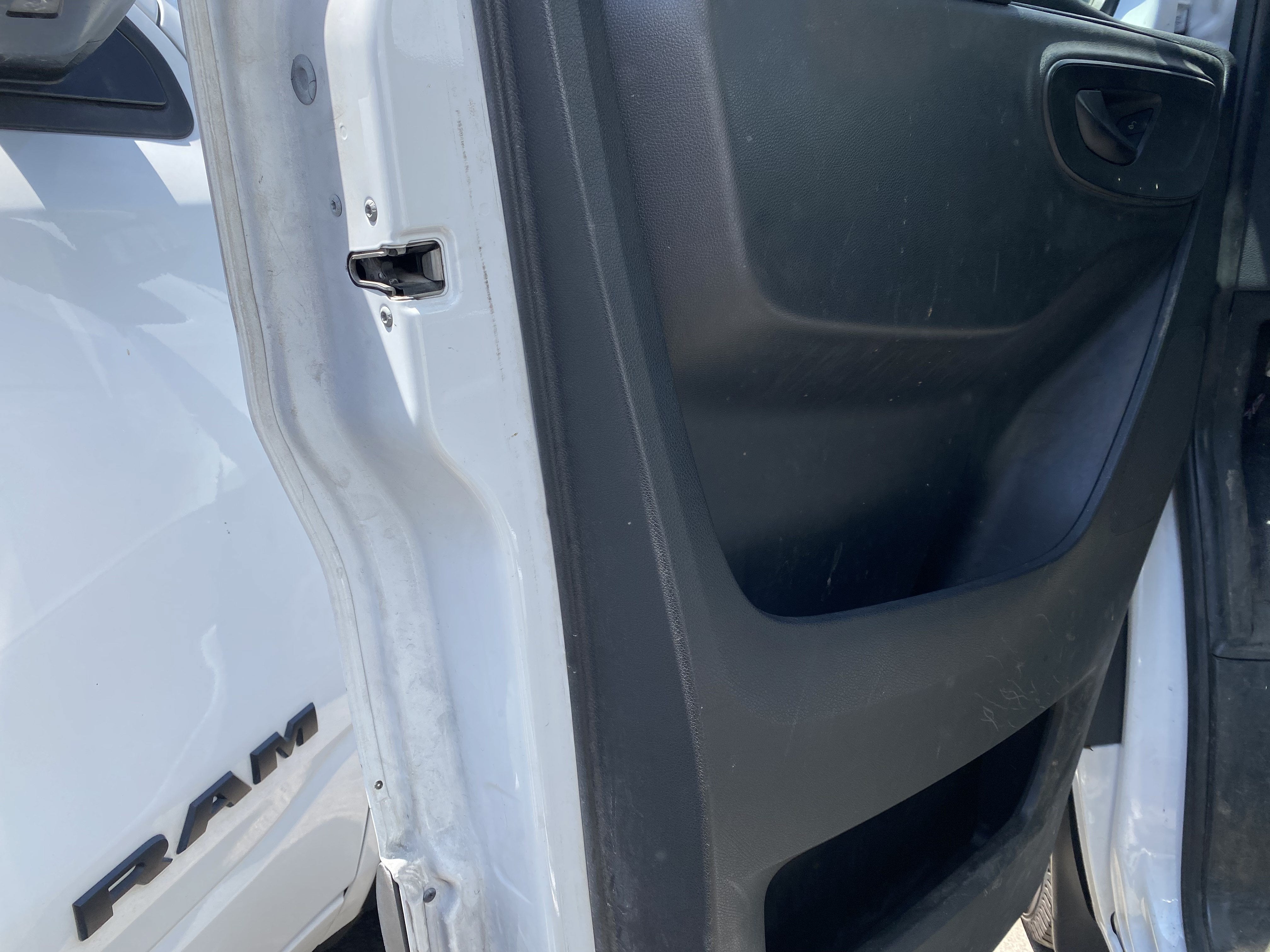 2021 Mercedes-Benz Sprinter Cargo Van 500 Standard Roof I4 144" RWD
