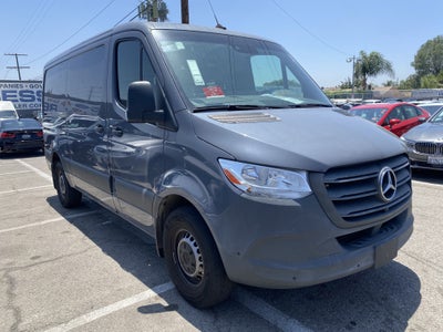 2021 Mercedes-Benz Sprinter Cargo Van 2500 Standard Roof V6 144" RWD