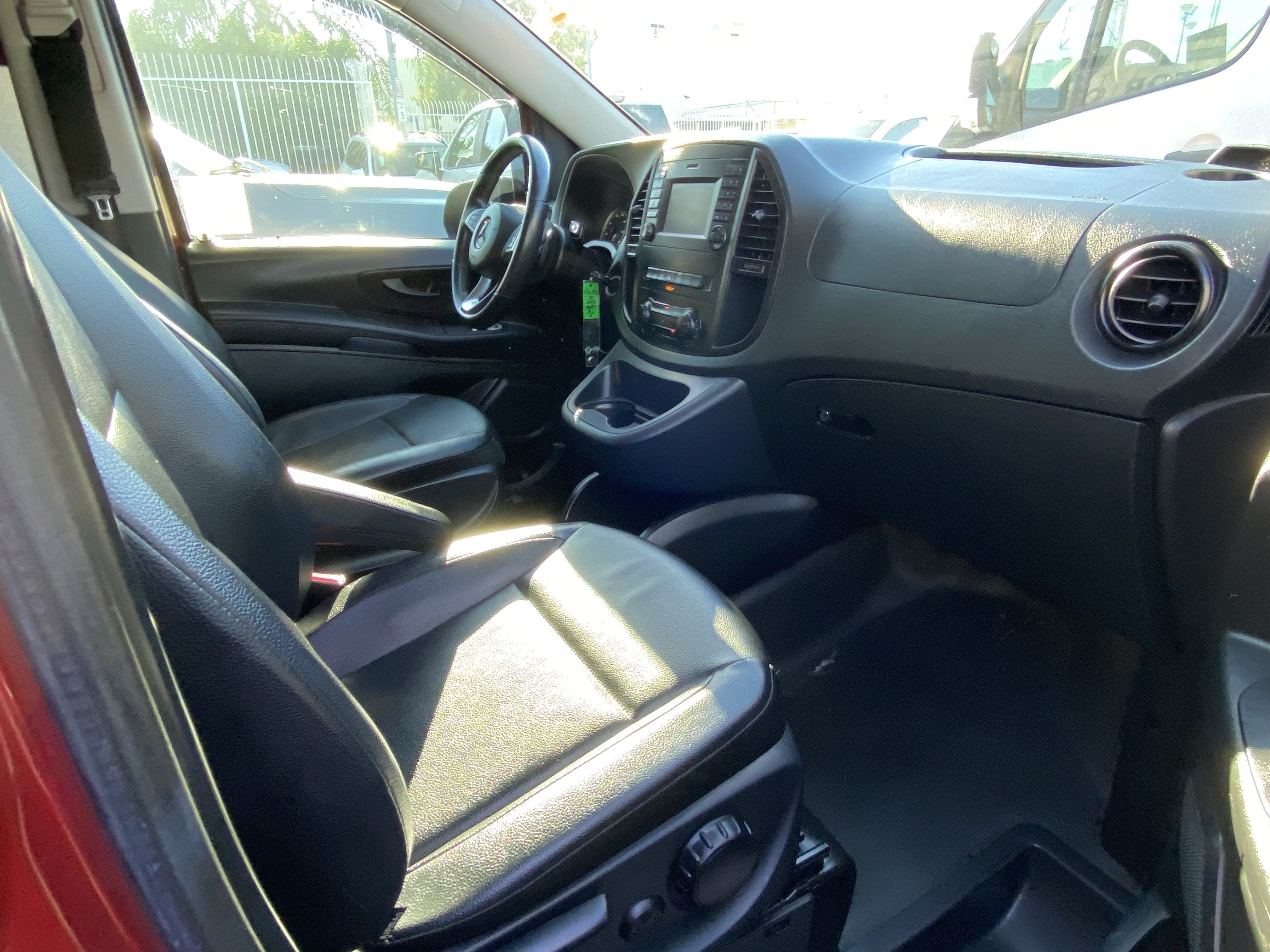 2020 Mercedes-Benz Metris Cargo Van STANDARD ROOF 126 WHEELB