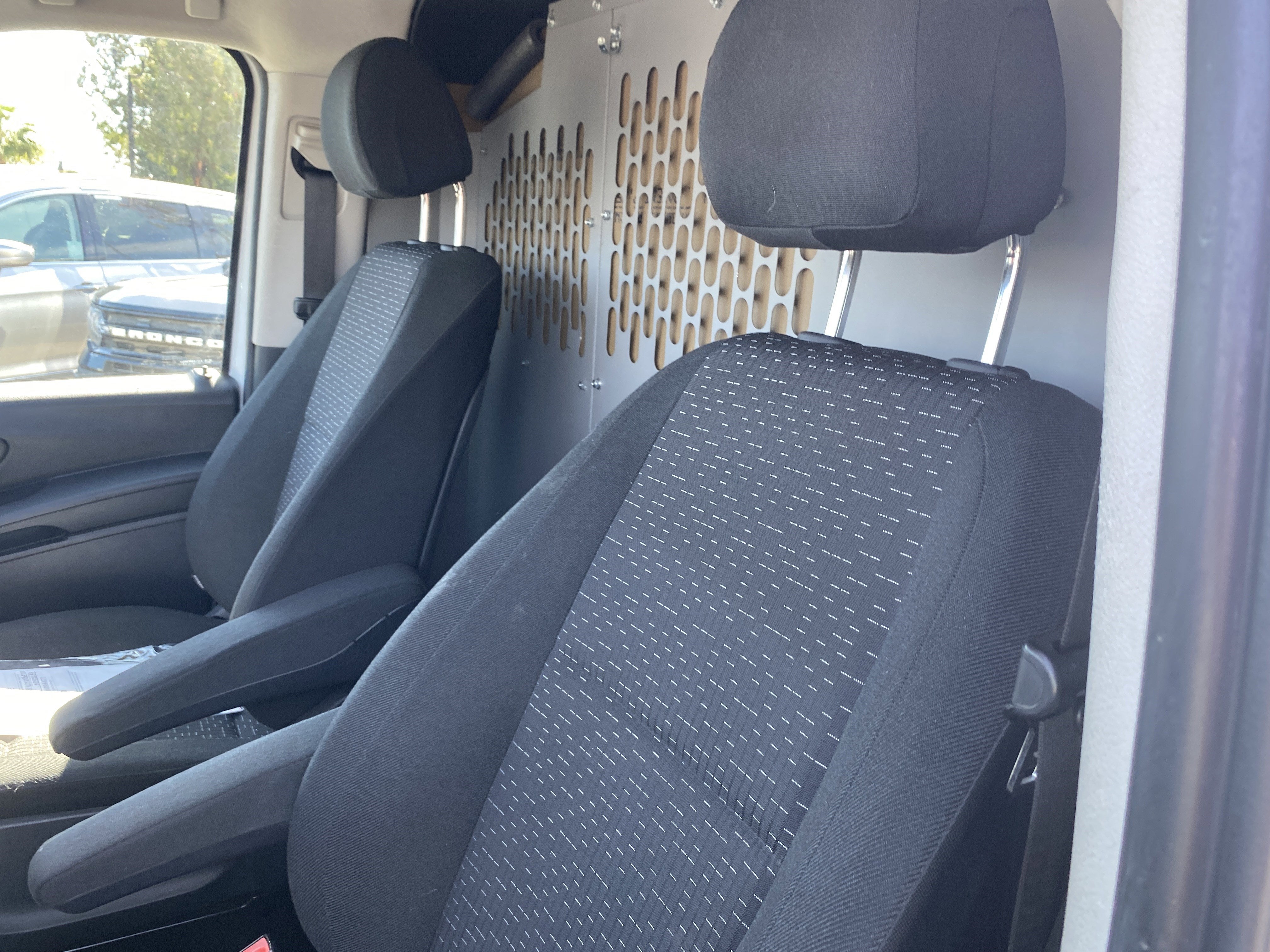 2021 Mercedes-Benz Metris Cargo Van Standard Roof 126" Wheelbase