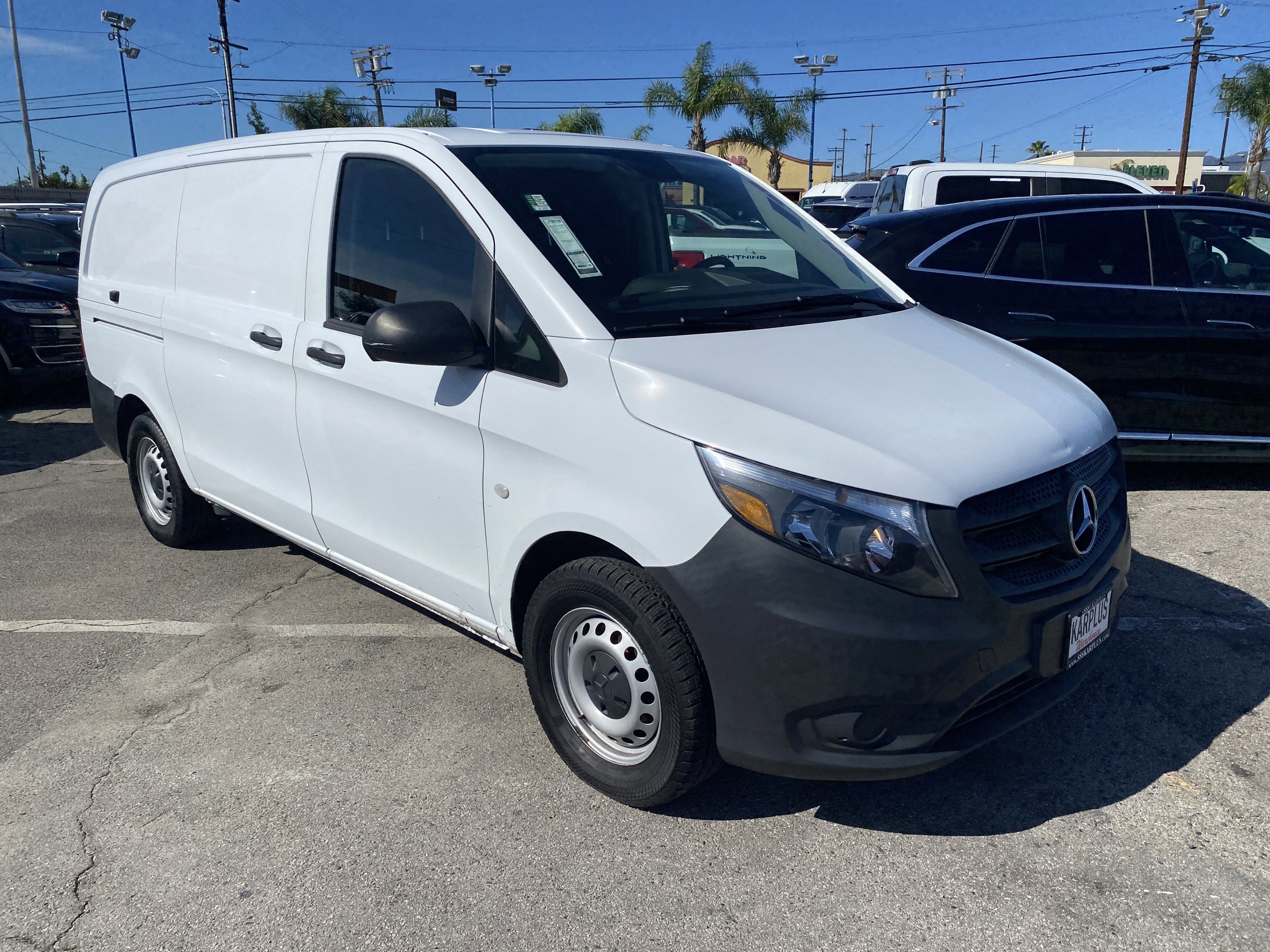 2021 Mercedes-Benz Metris Cargo Van Standard Roof 126" Wheelbase