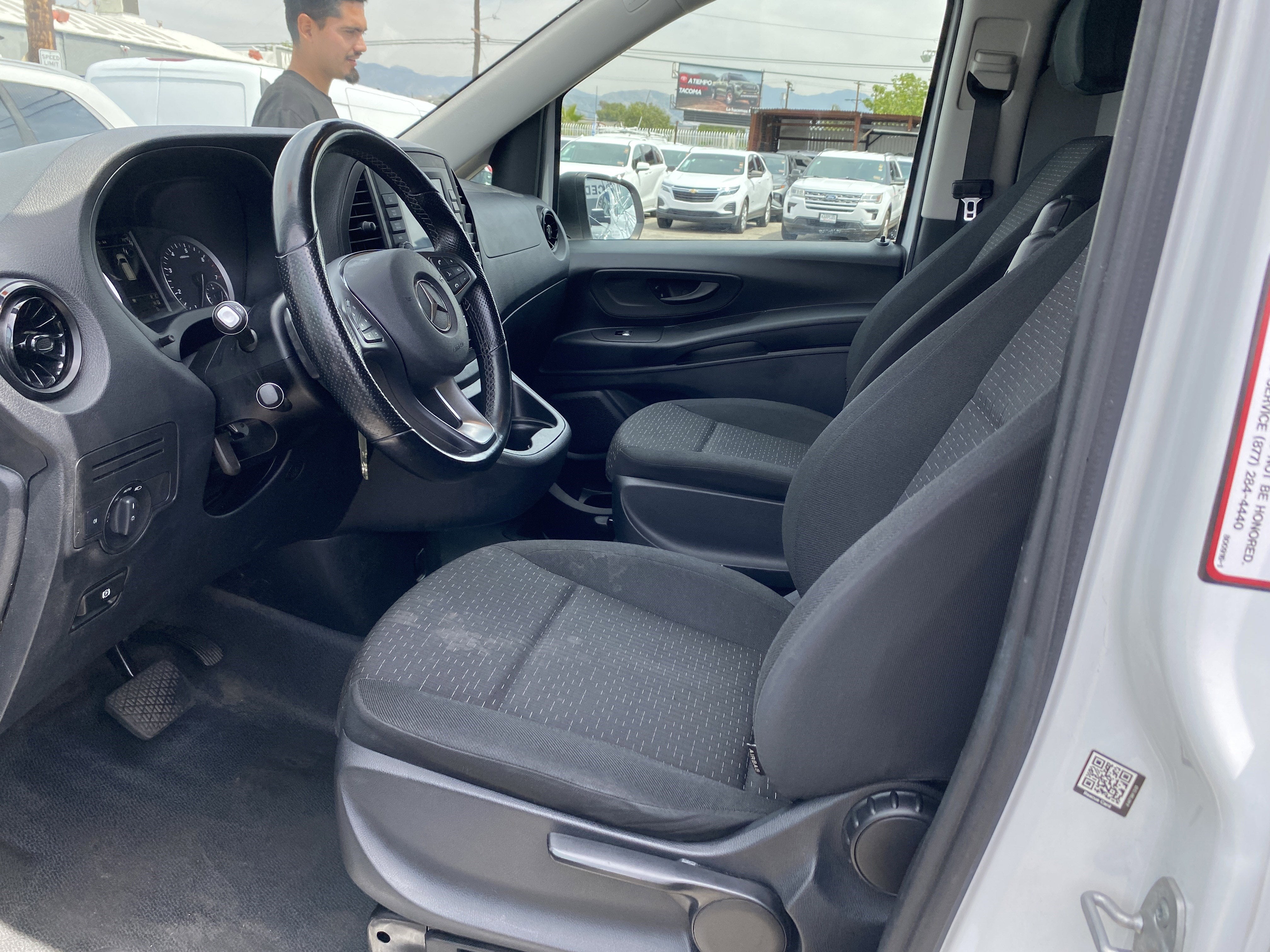 2021 Mercedes-Benz Metris Cargo Van Standard Roof 126" Wheelbase