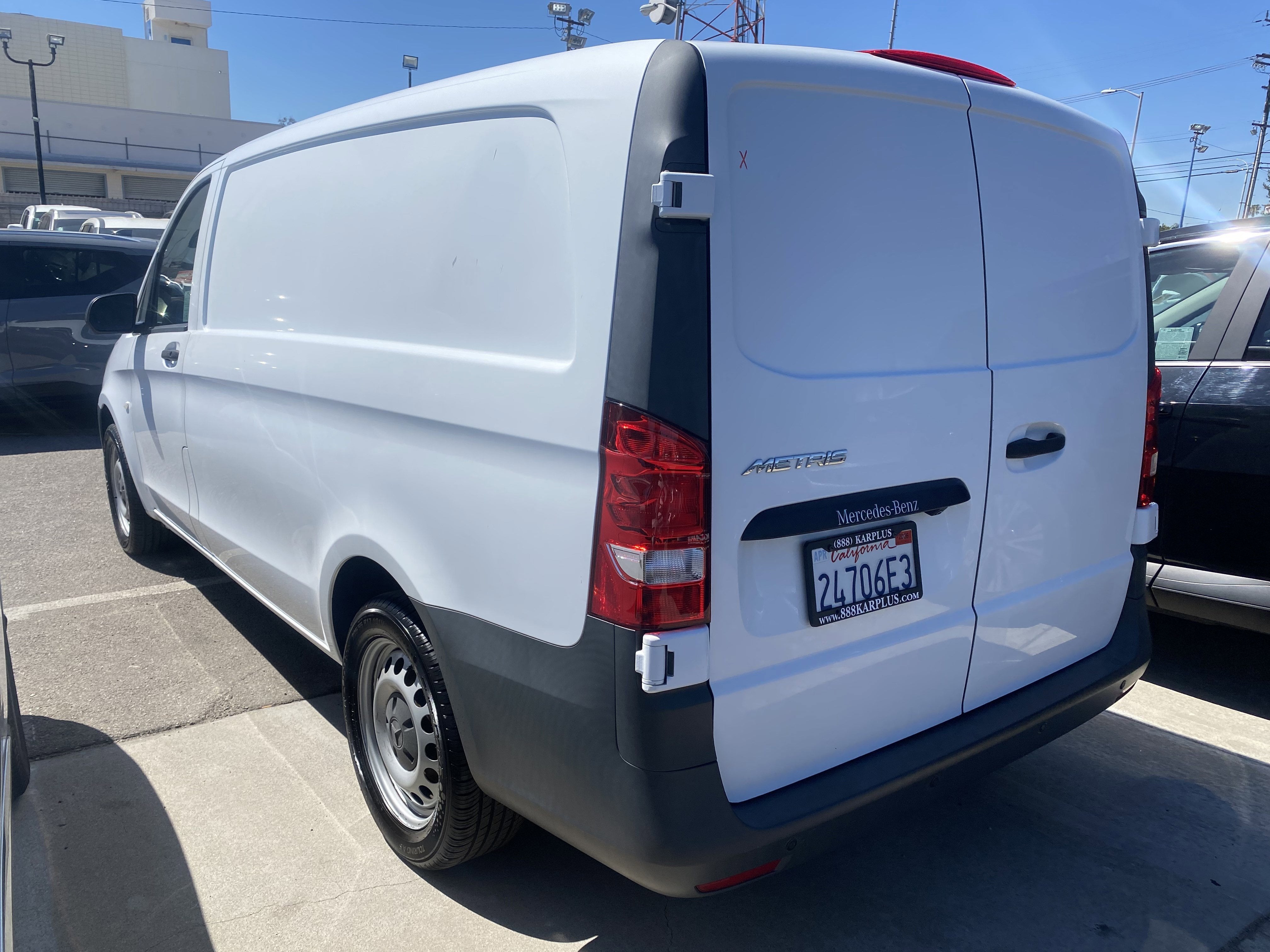 2020 Mercedes-Benz Metris Cargo Van Standard Roof 126" Wheelbase