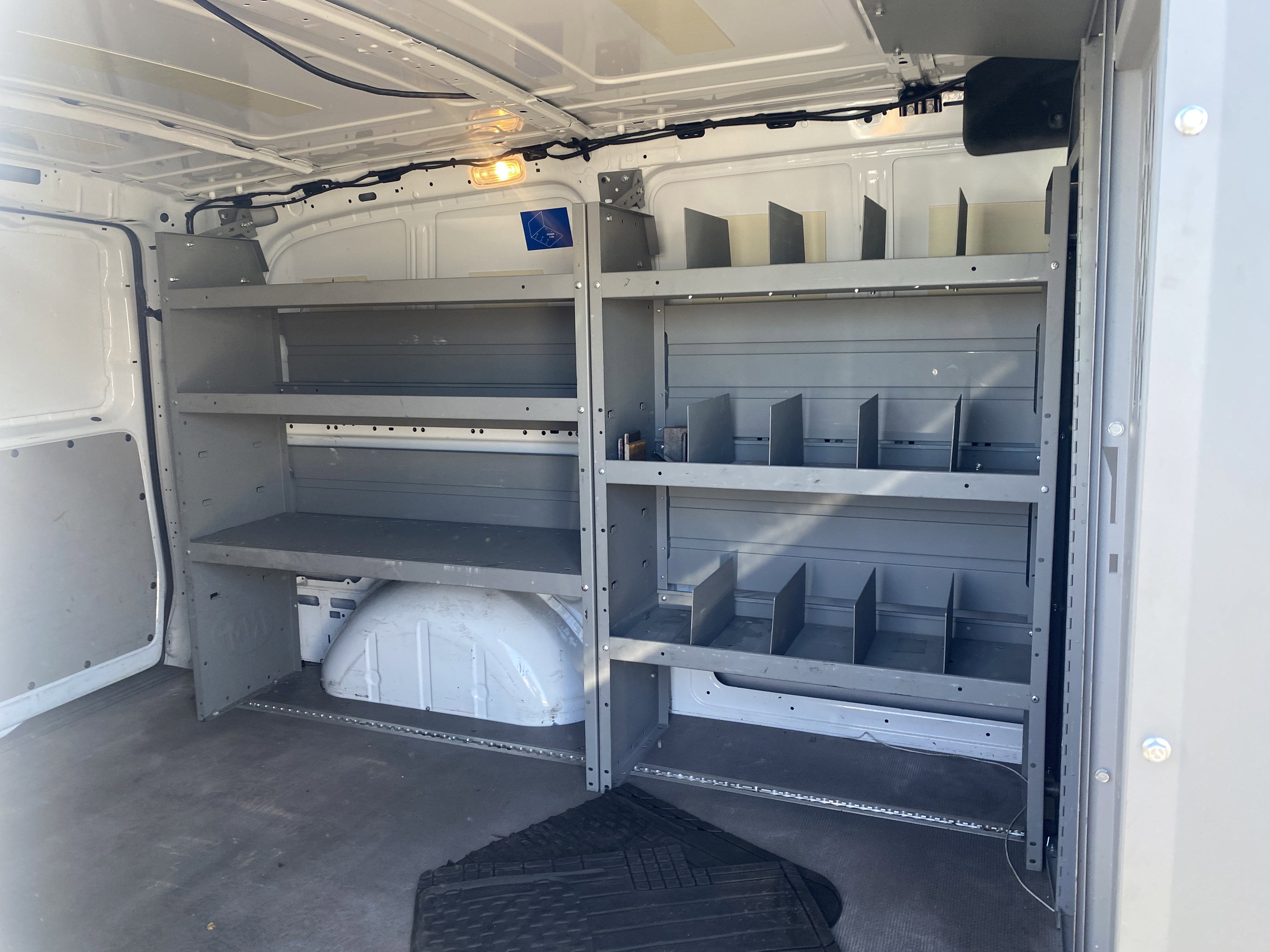 2020 Mercedes-Benz Metris Cargo Van Standard Roof 126" Wheelbase