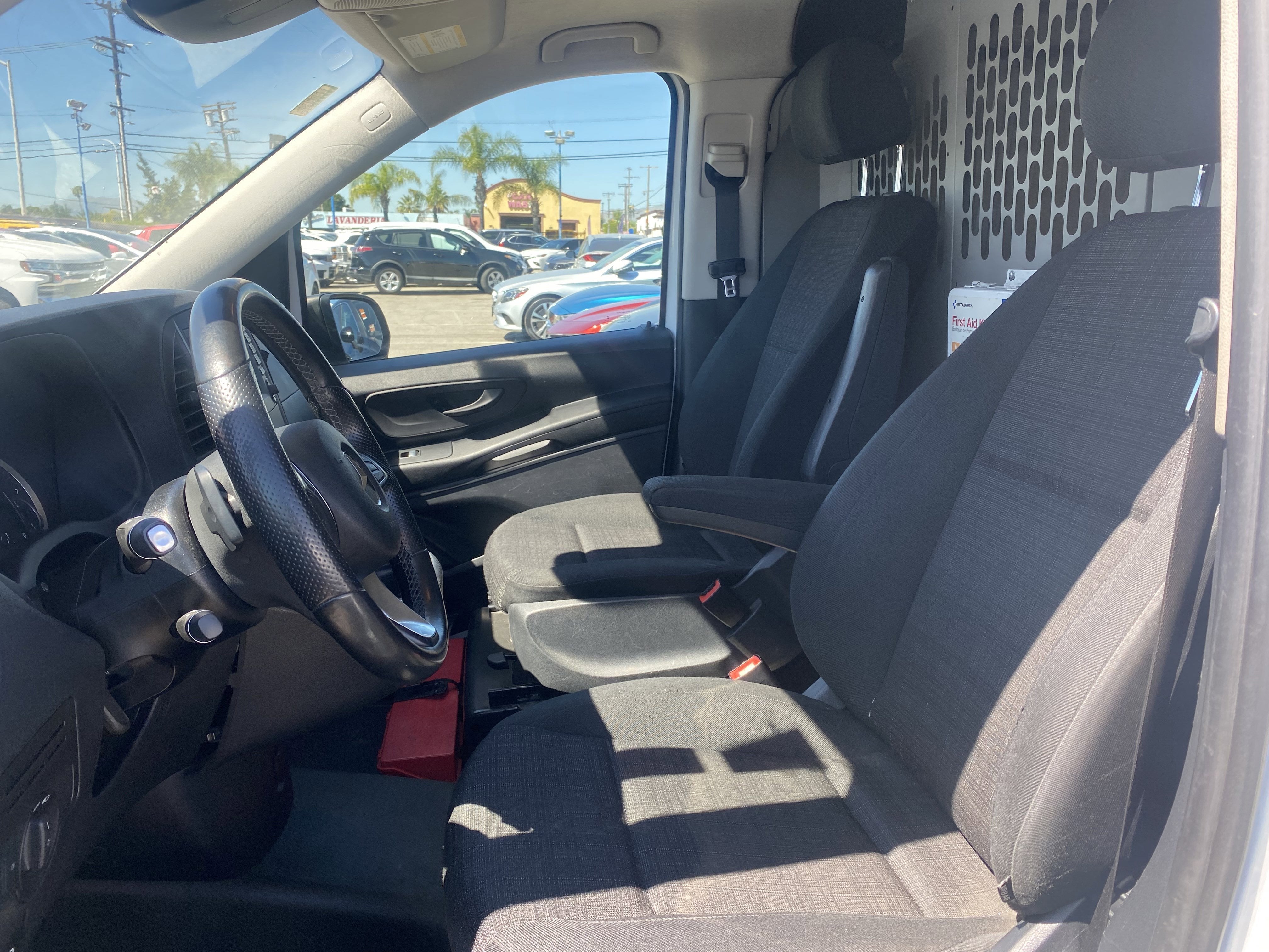 2020 Mercedes-Benz Metris Cargo Van Standard Roof 126" Wheelbase