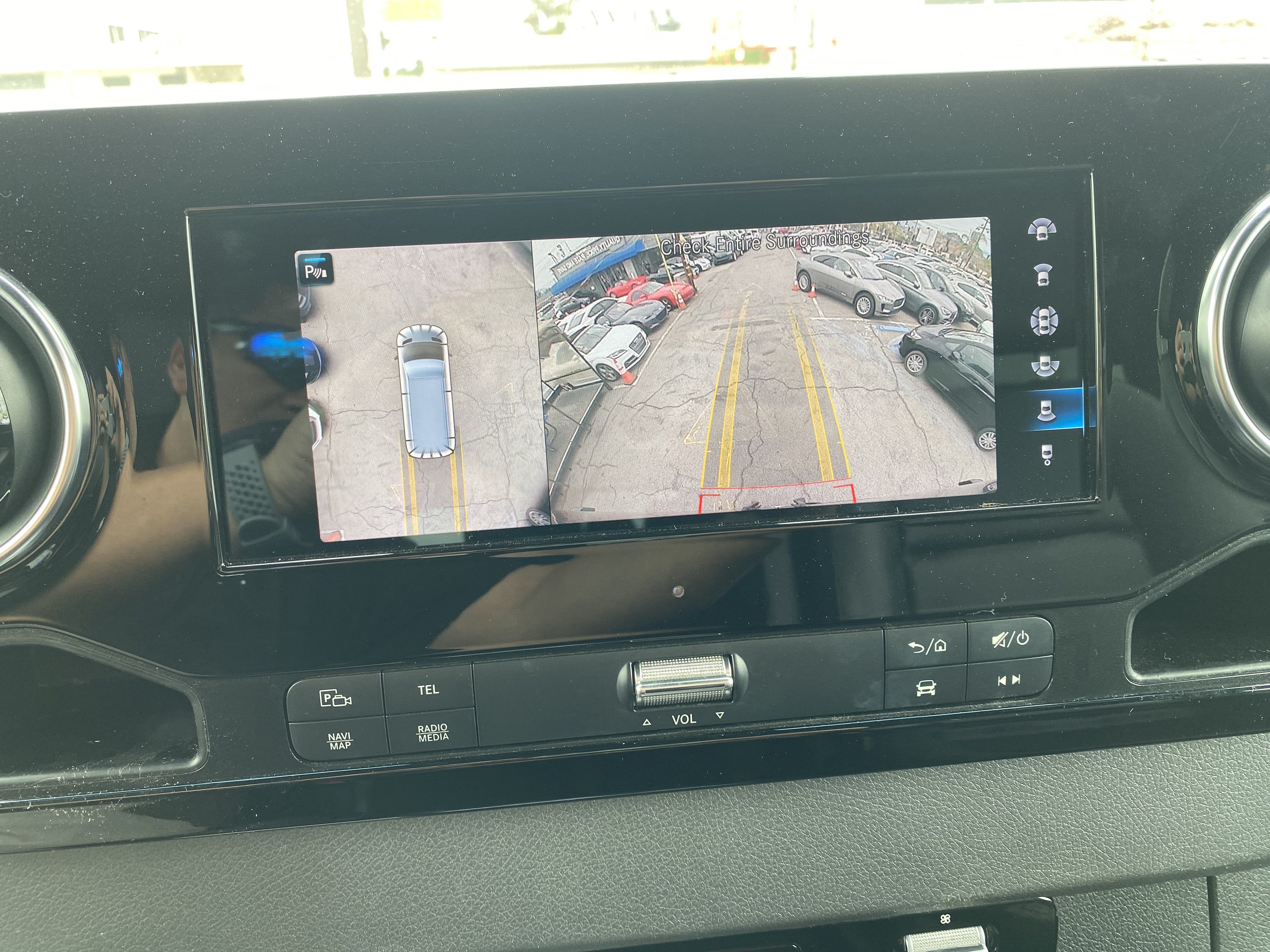 2022 Mercedes-Benz Sprinter Passenger Van 1500 Standard Roof I4 Gas 144" RWD