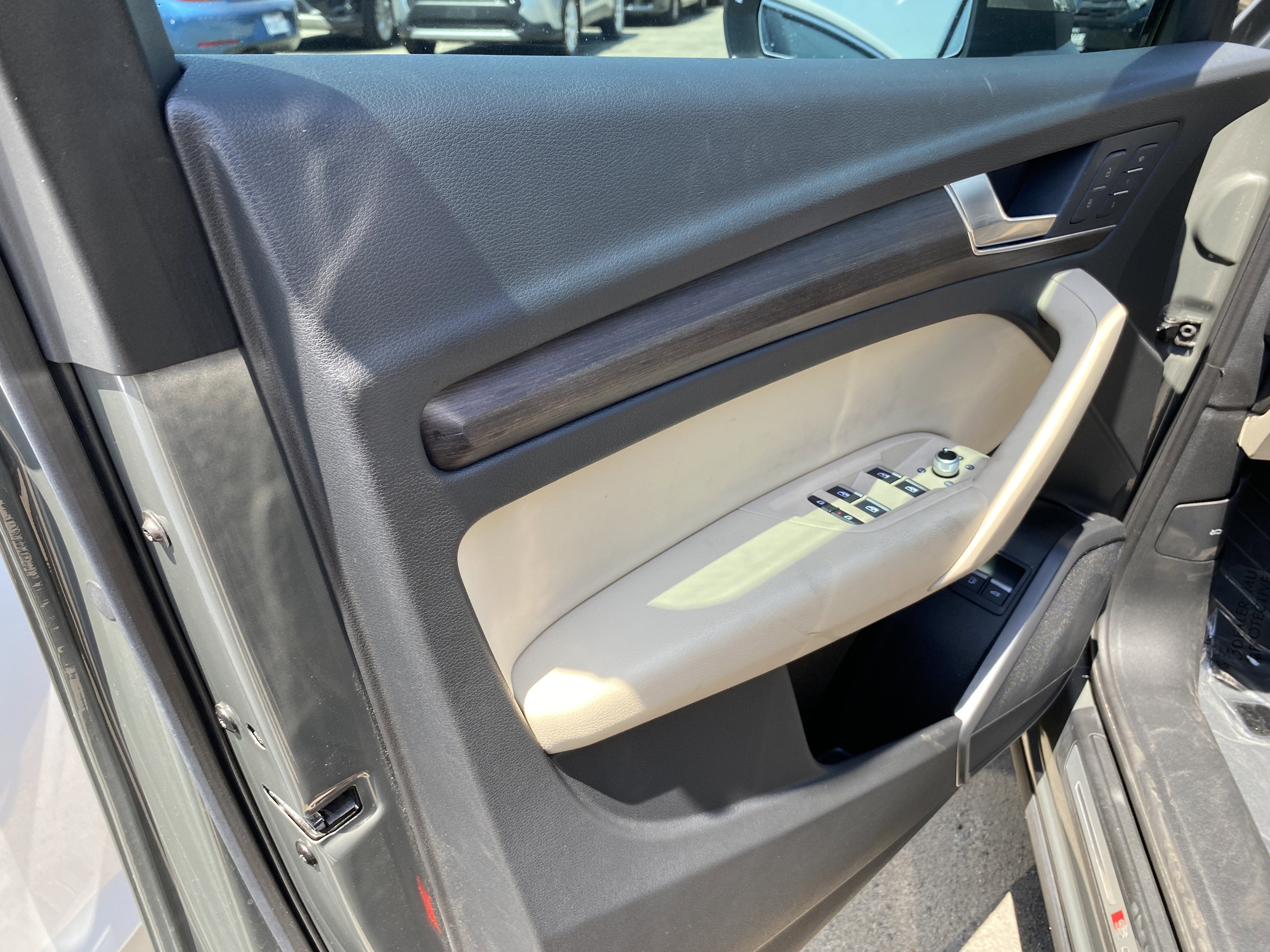 2023 Audi Q5 S line Premium