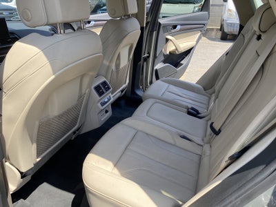 2023 Audi Q5 S line Premium