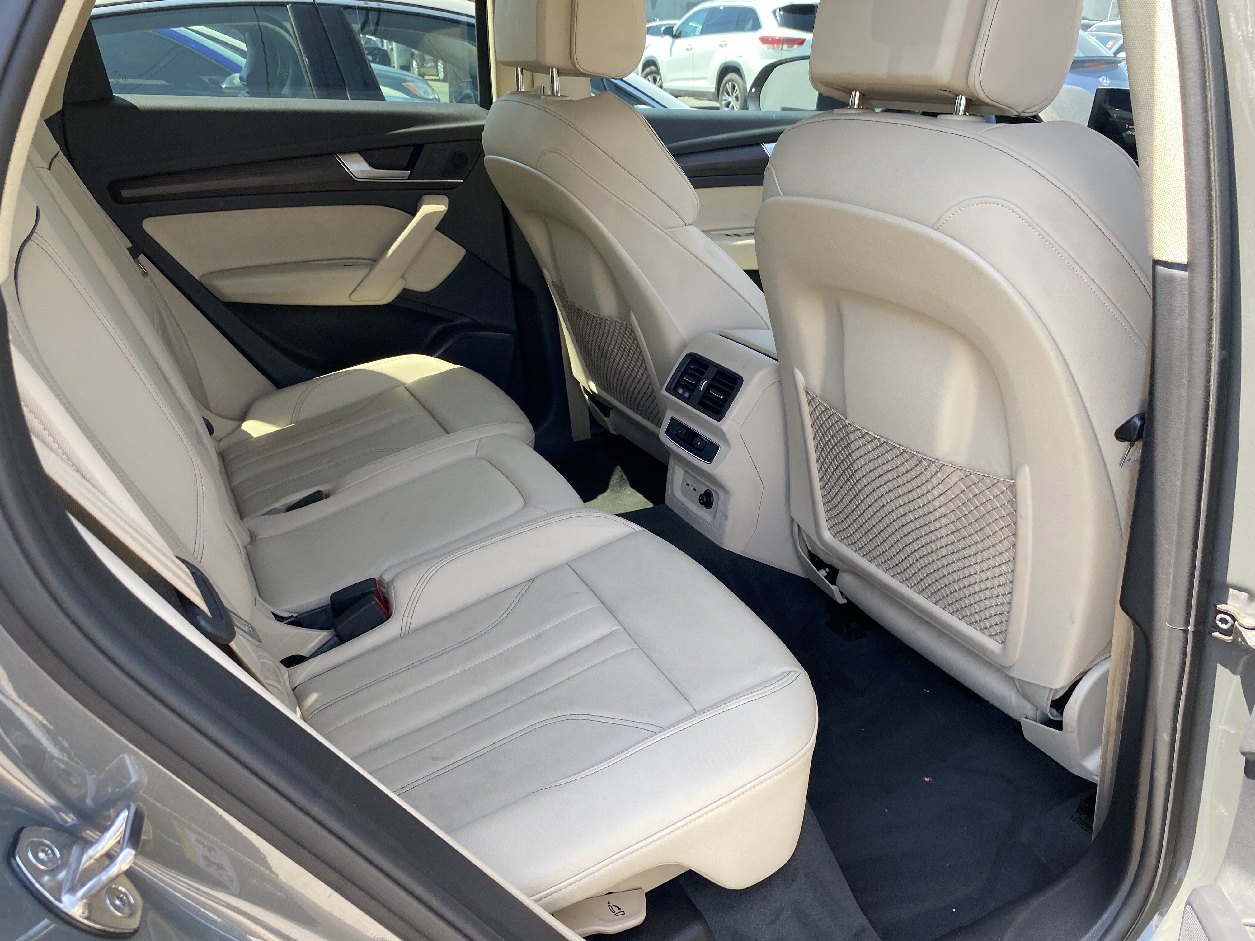 2023 Audi Q5 S line Premium