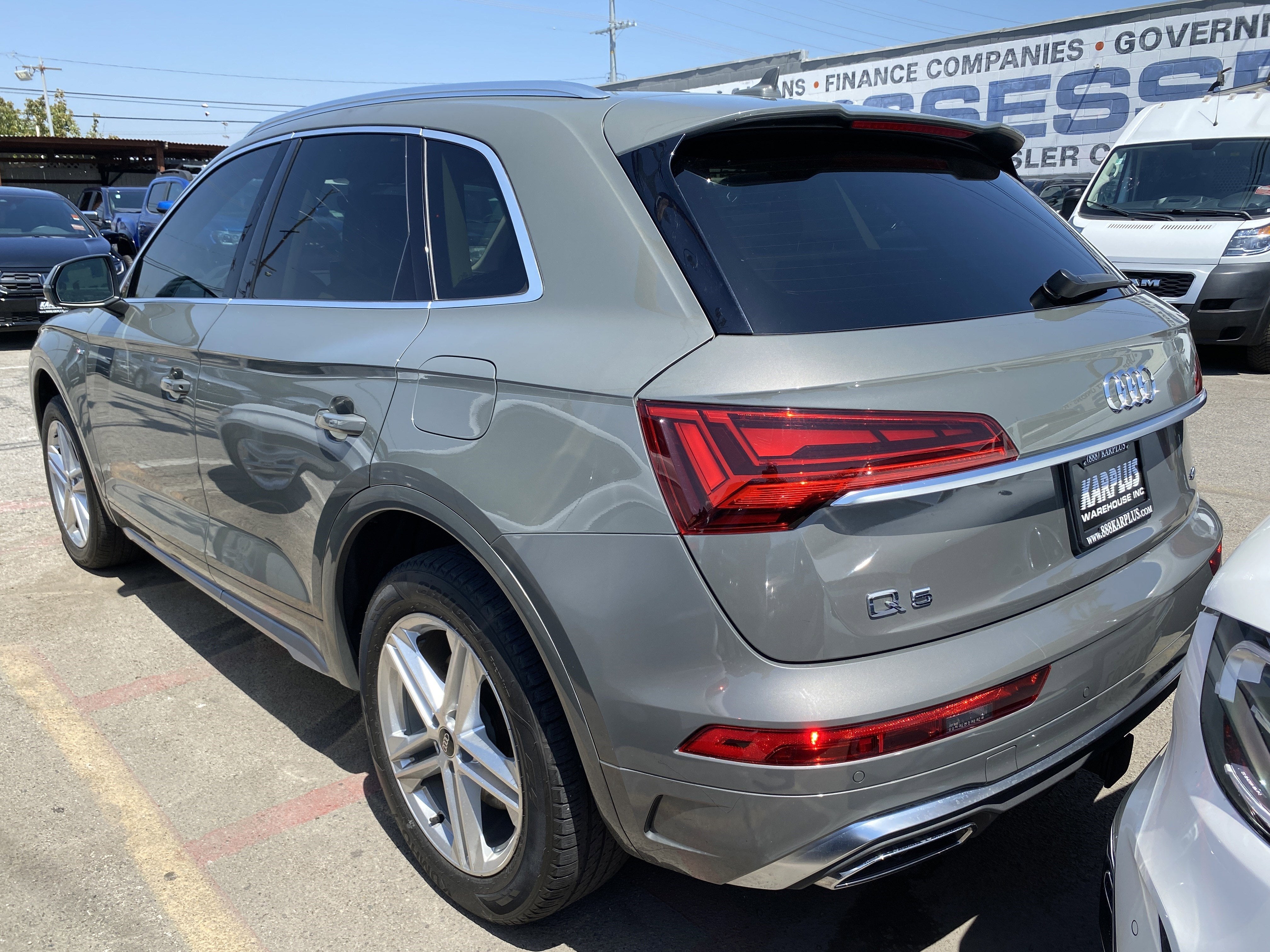 2023 Audi Q5 S line Premium