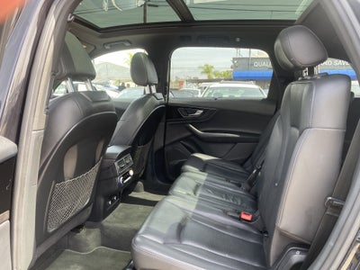 2019 Audi Q7 Premium Plus